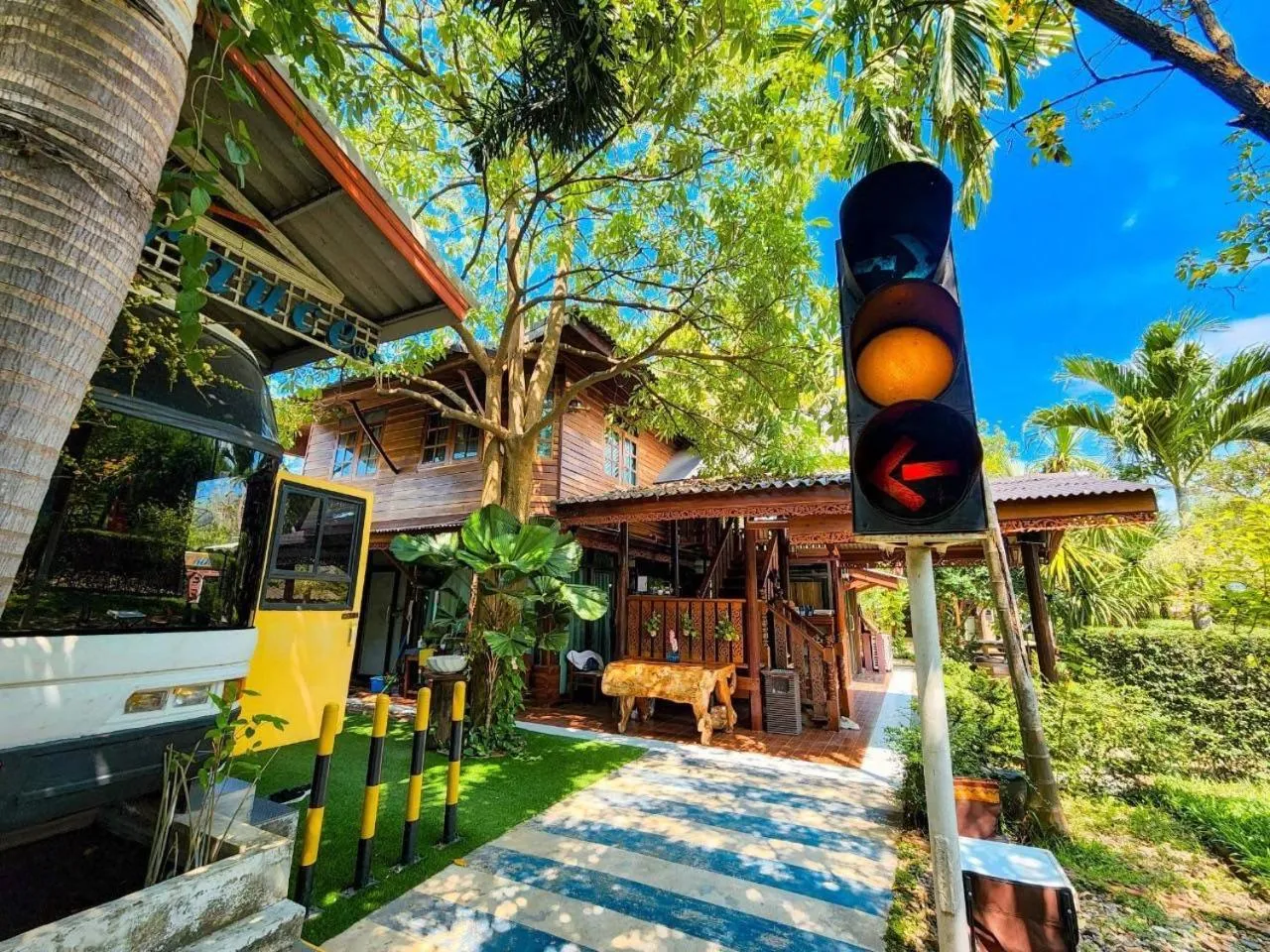 The Antique Riverside Resort