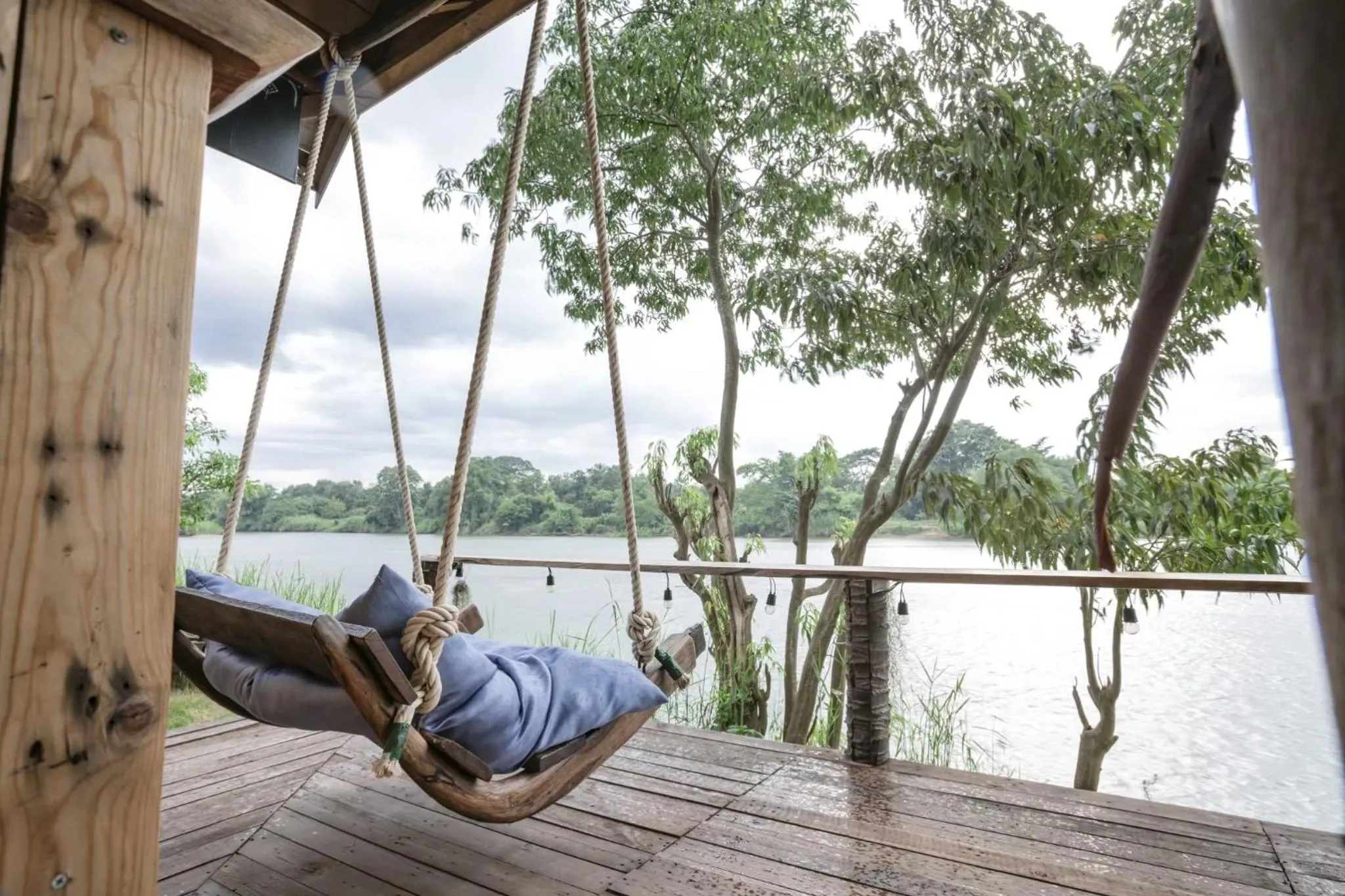 The Antique Riverside Resort