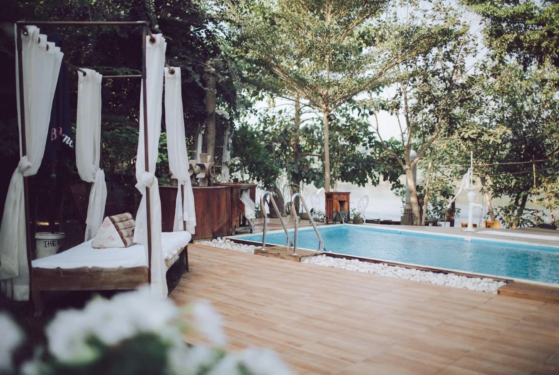 The Antique Riverside Resort