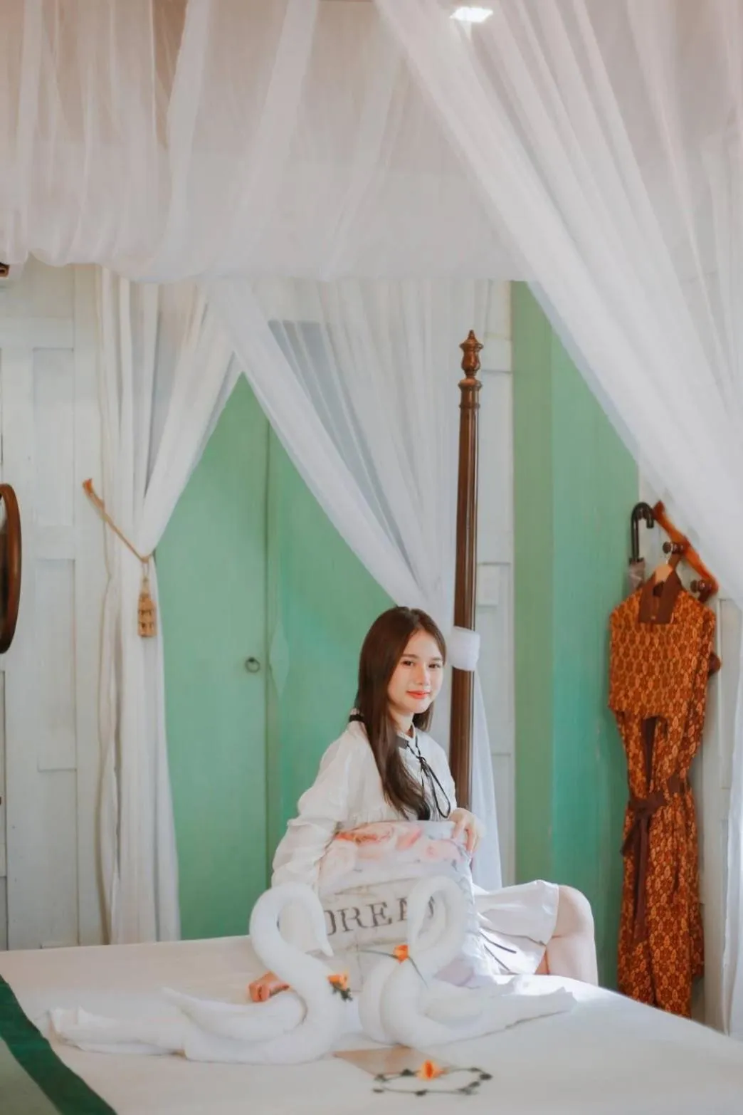 The Antique Riverside Resort