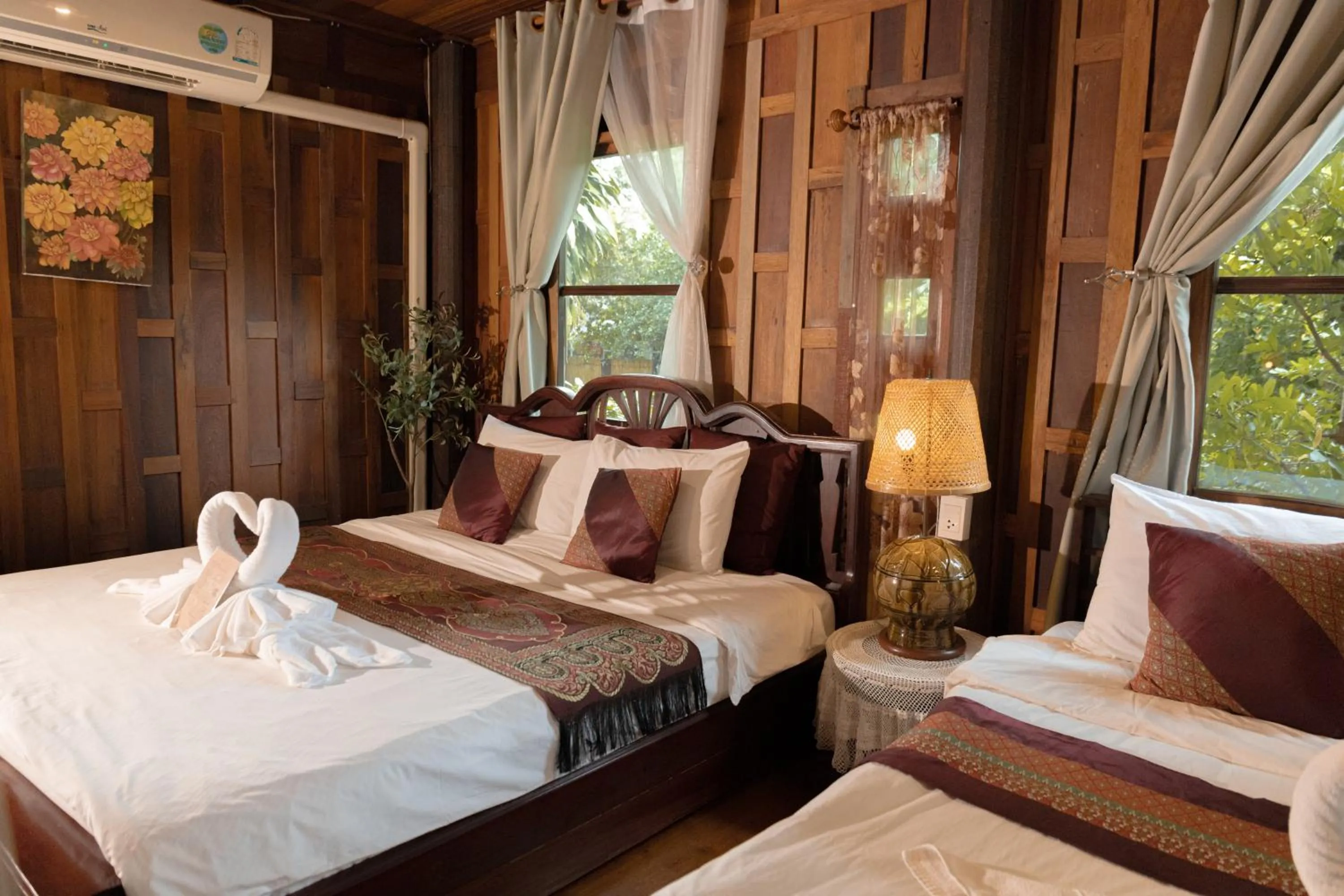 Photo of the whole room, Bed in The Antique Riverside Resort