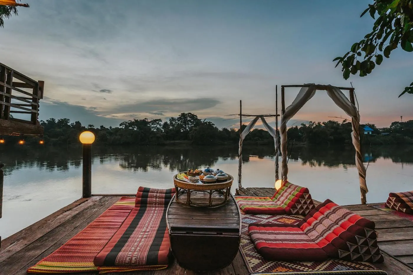 The Antique Riverside Resort