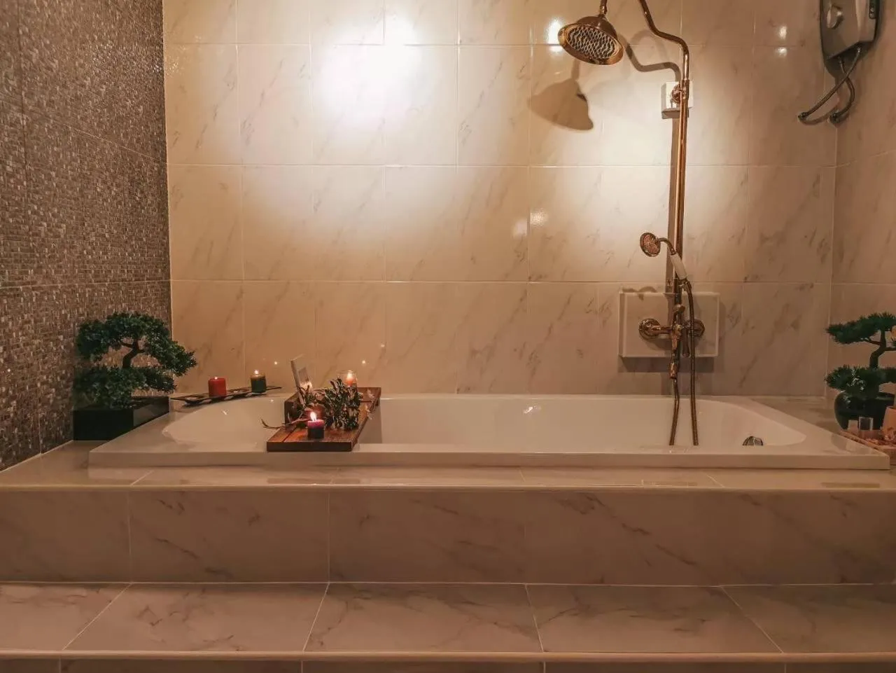 The Antique Riverside Resort