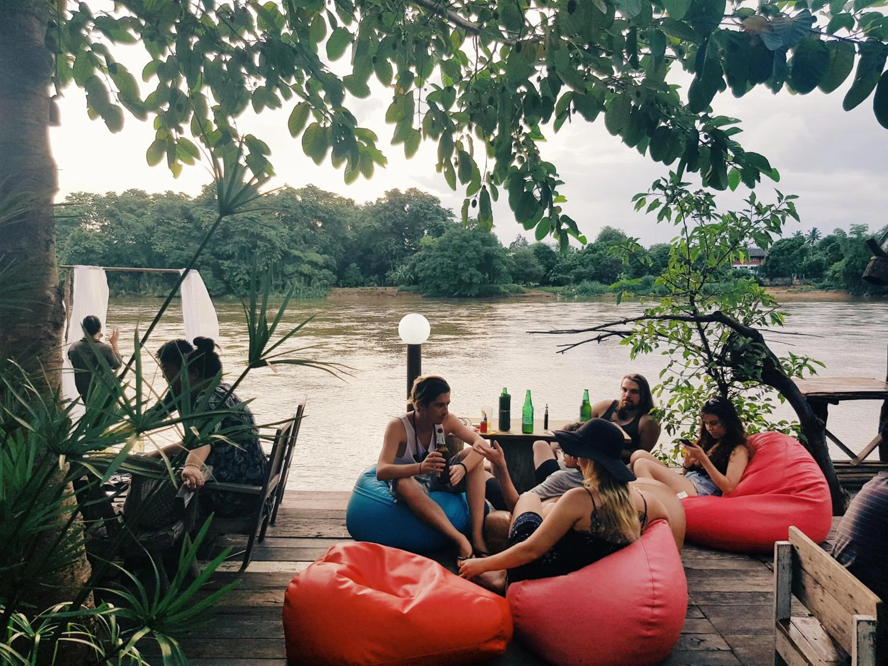 Restaurant/places to eat in The Antique Riverside Resort