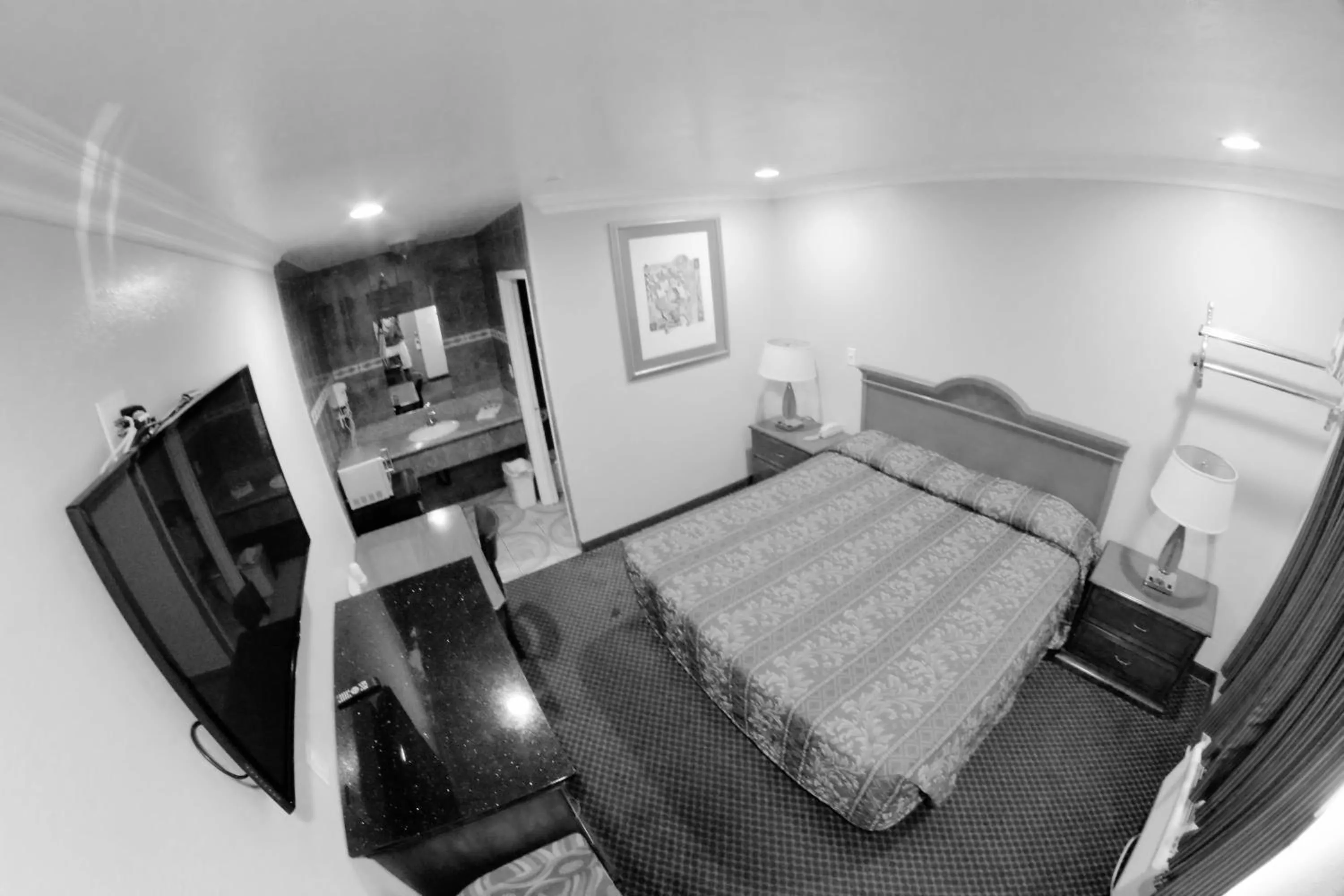 Bedroom, Bed in The Palace Inn