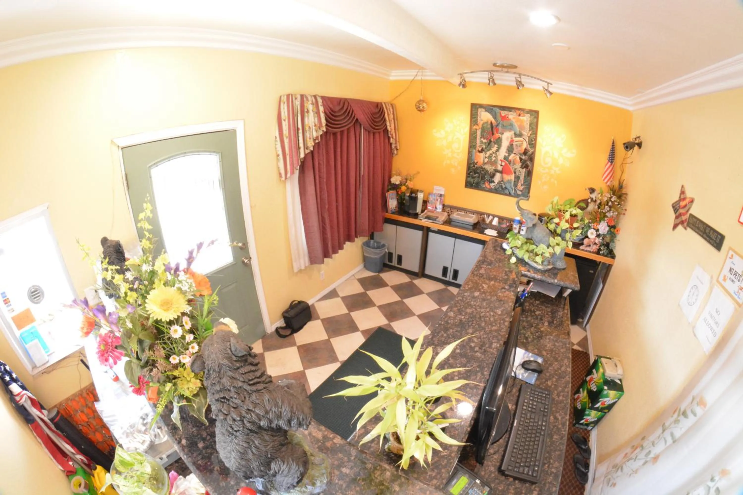 Lobby or reception in The Palace Inn