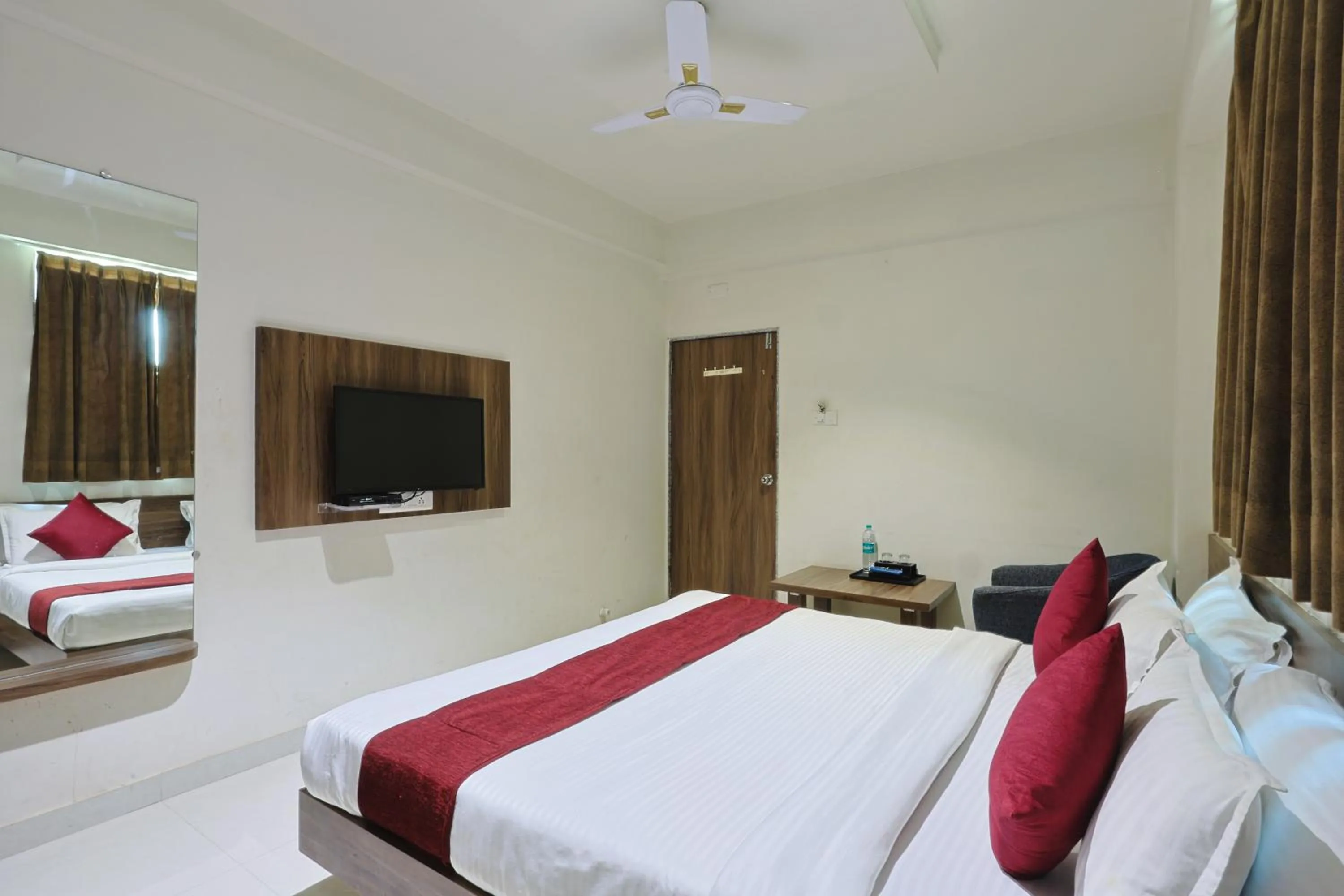 Bedroom, Bed in Hotel Scintilla