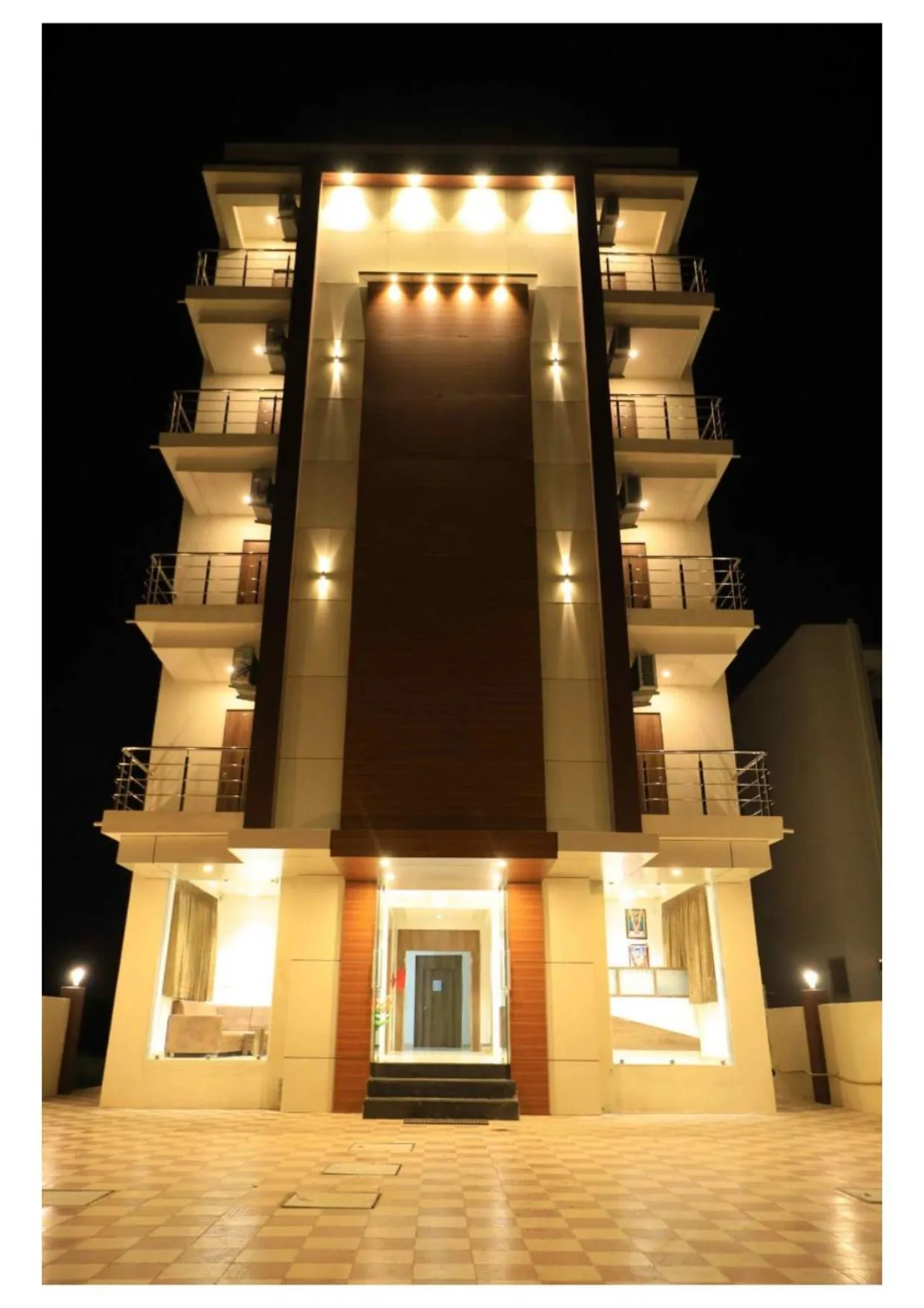 Property building in Hotel Scintilla