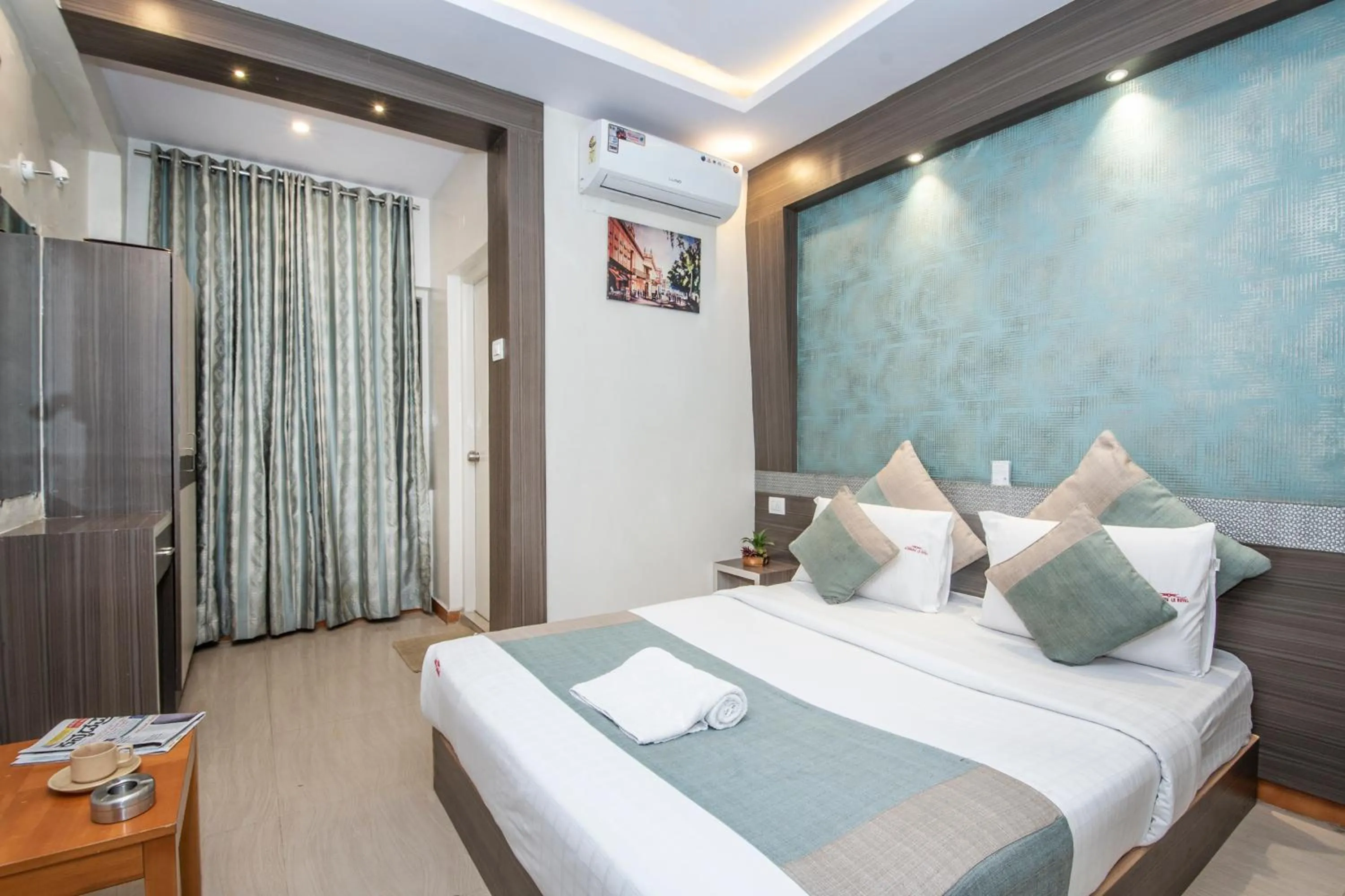 Bed in Aishwarya Le Royal