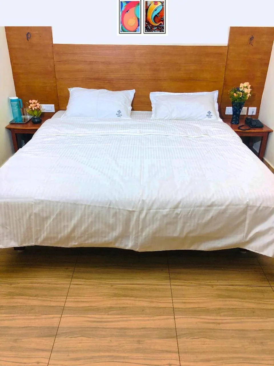 Bed in Shivalaya hotel