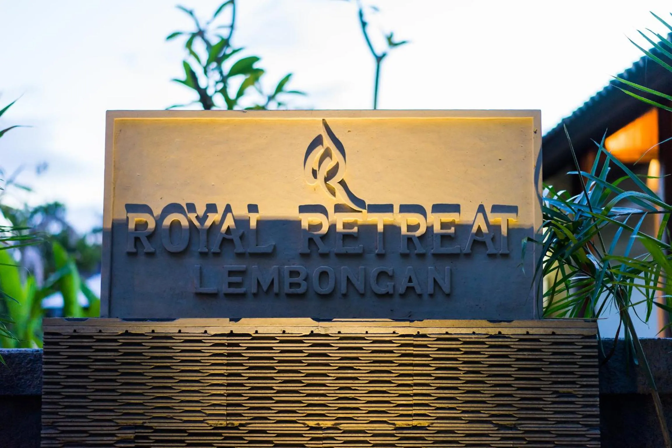 Property logo or sign in Royal Retreat Villa's Lembongan