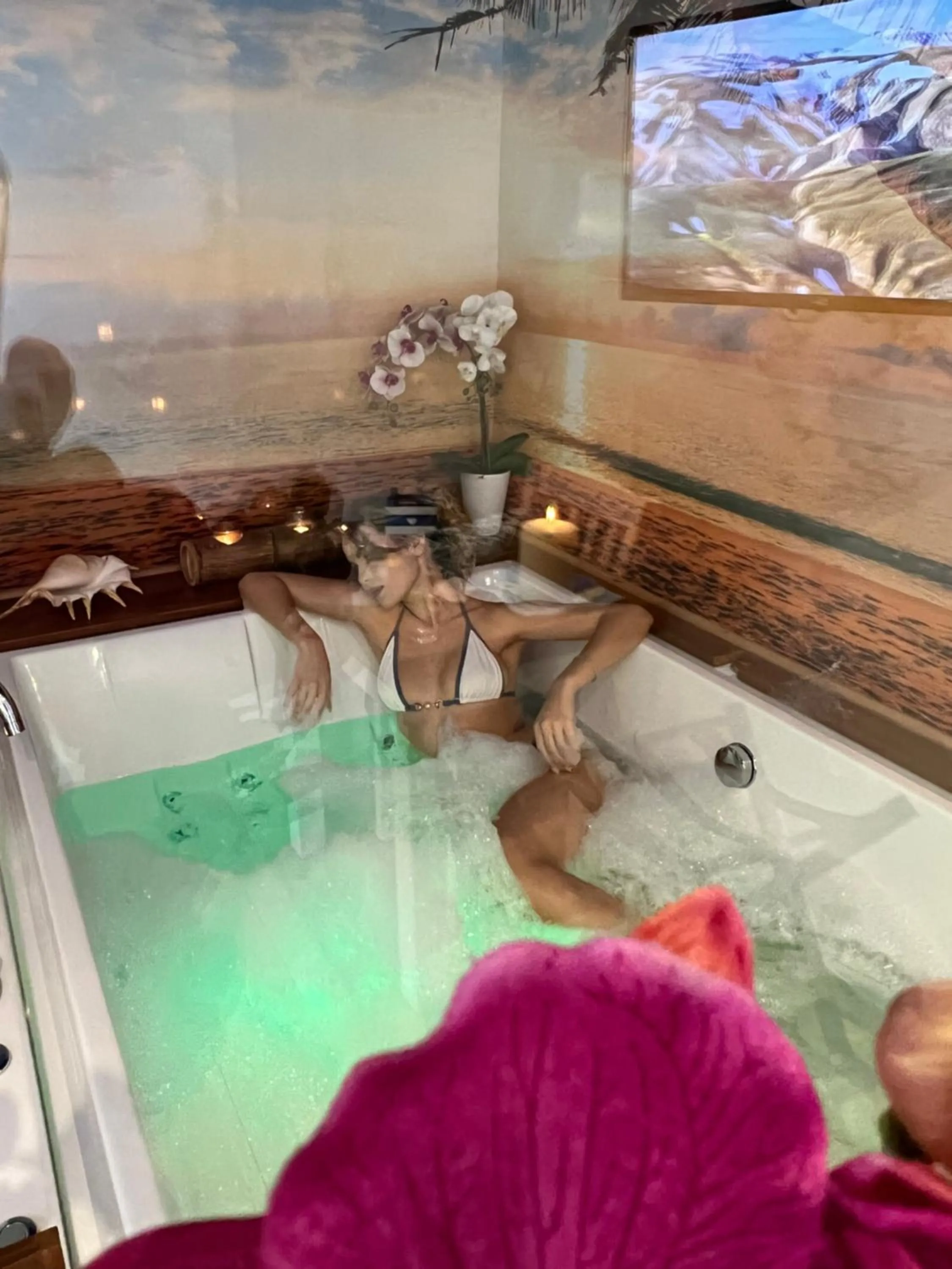 Hot Tub in Dream & Relax Villa Fiore