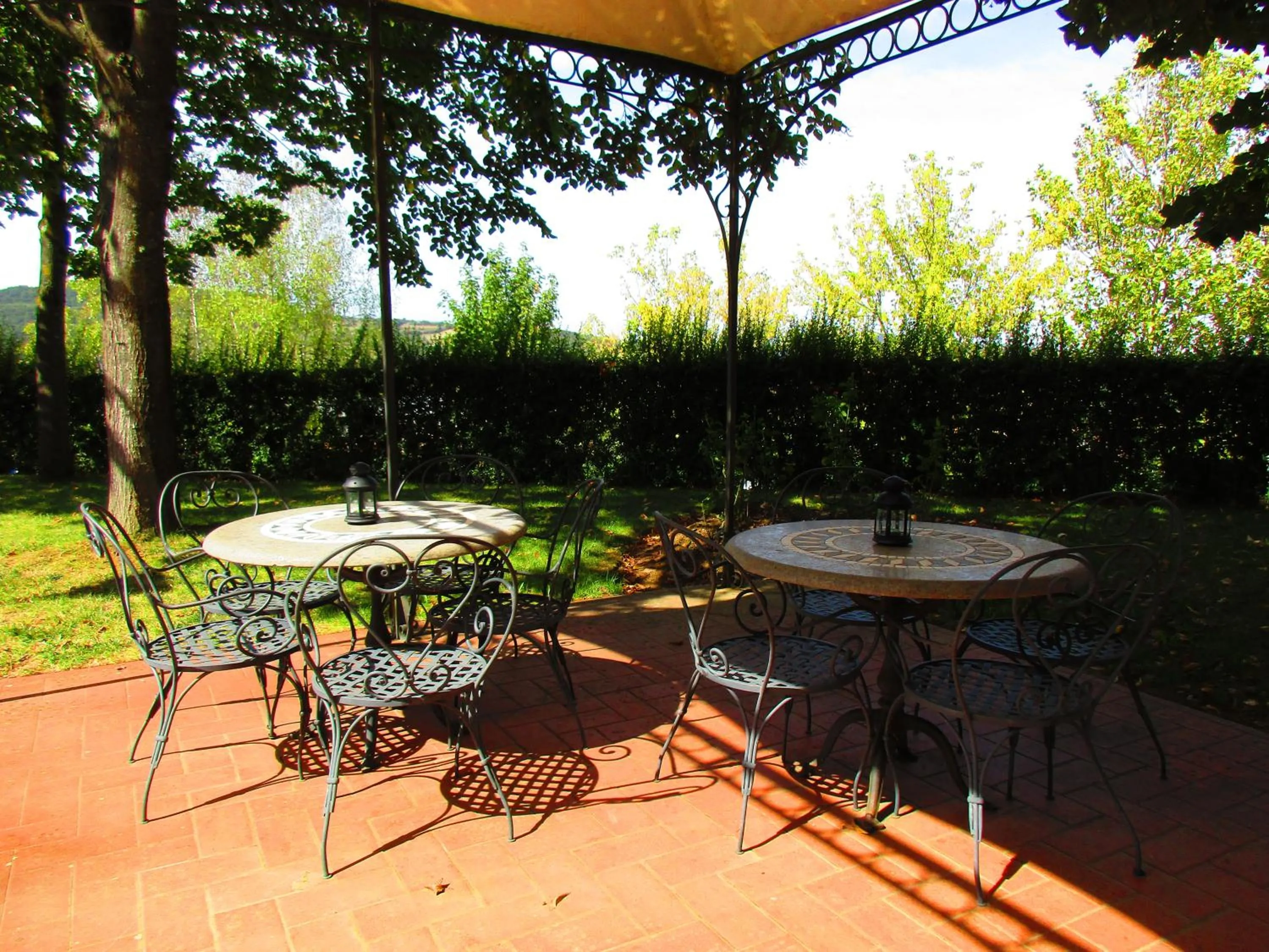 Property building in Albergo Sapori