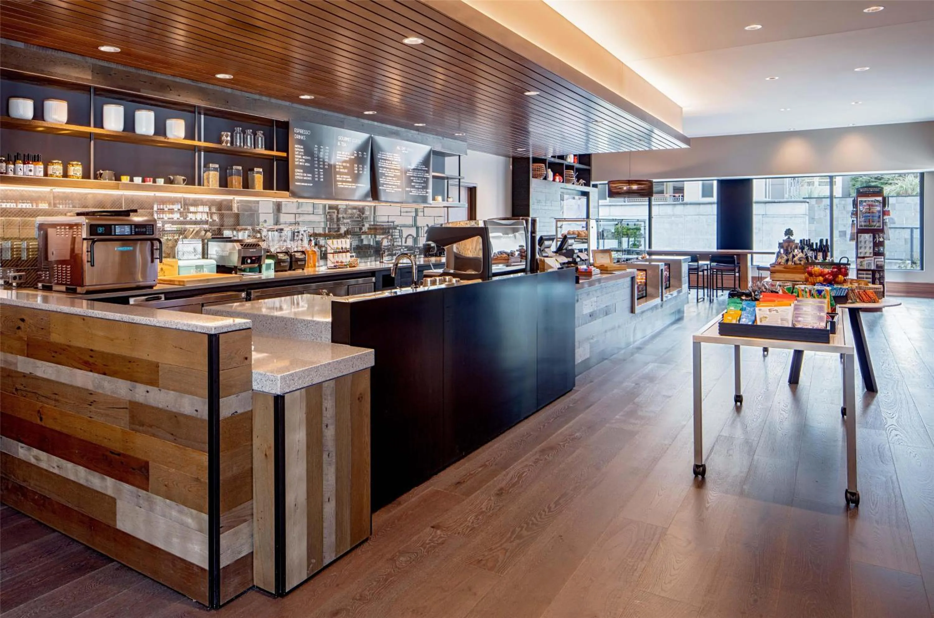 Restaurant/places to eat in Hyatt Regency Lake Washington at Seattle's Southport