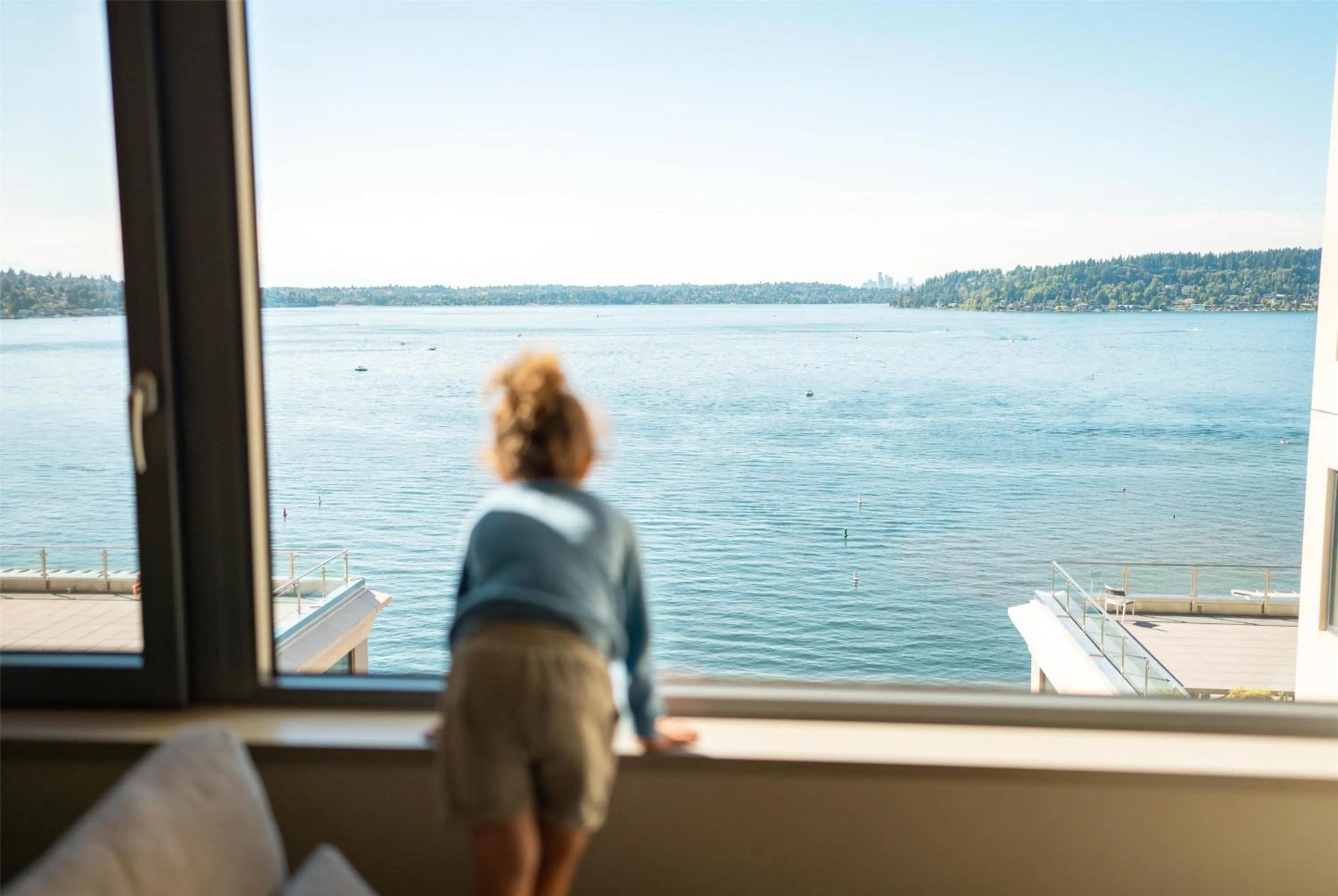 Lake view in Hyatt Regency Lake Washington at Seattle's Southport