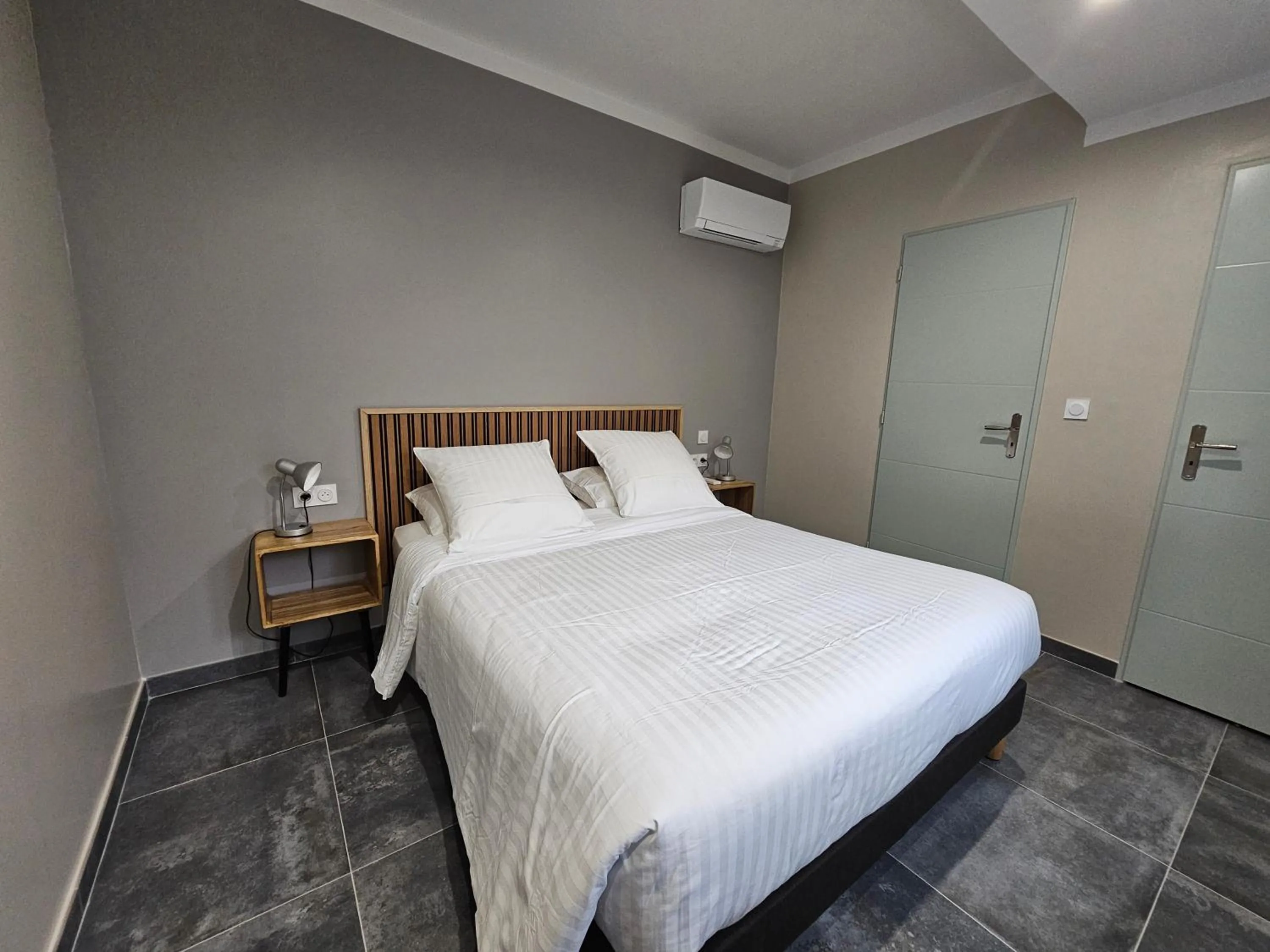 Bedroom, Bed in La Casa del Arti - Chambres d'hôtes - B&B - Piscine chauffée