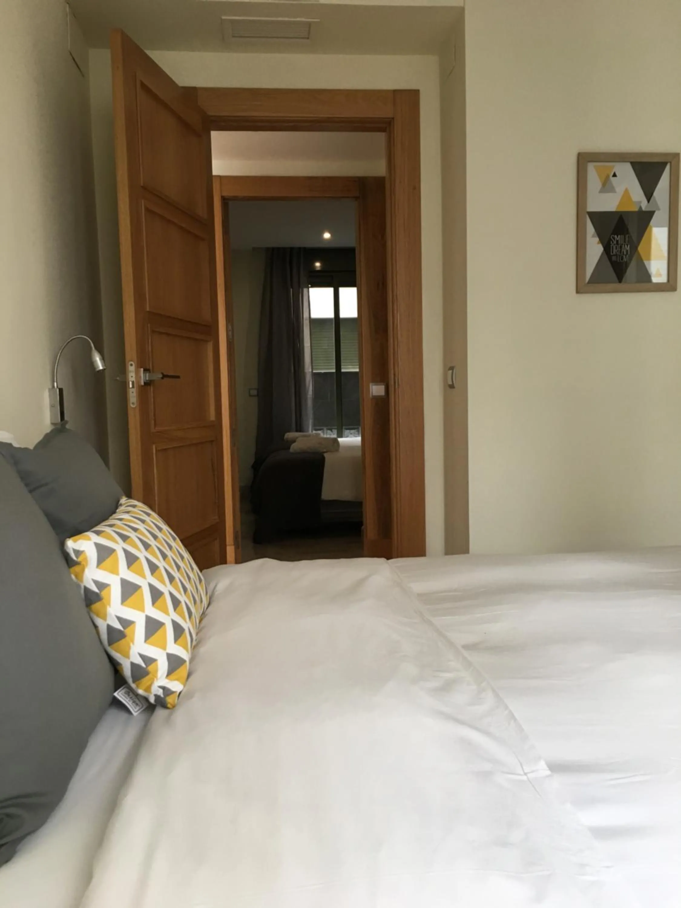 Photo of the whole room, Bed in 1E Azofaifo St Apartment