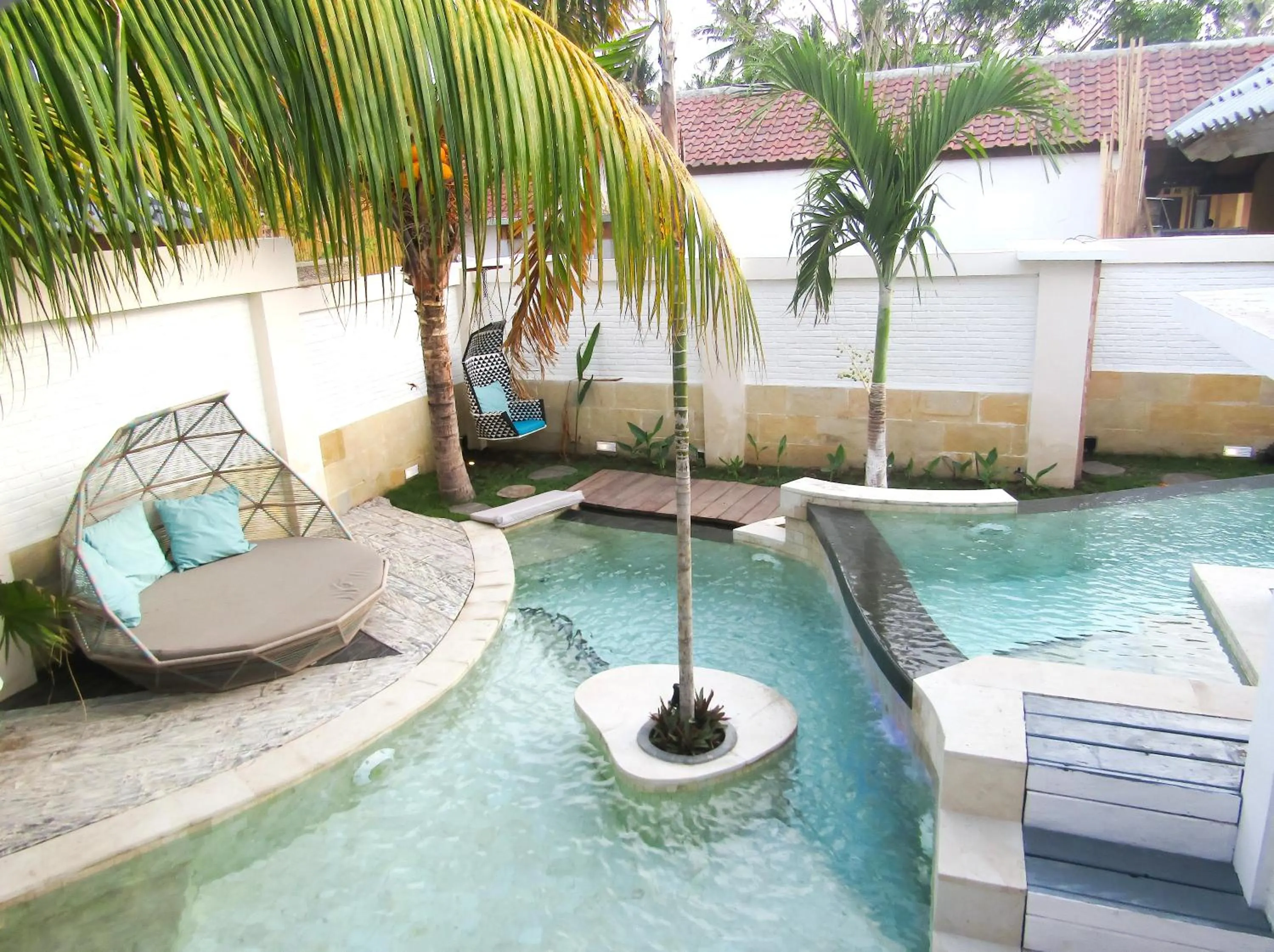 Garden view in The White Key Luxury Villas
