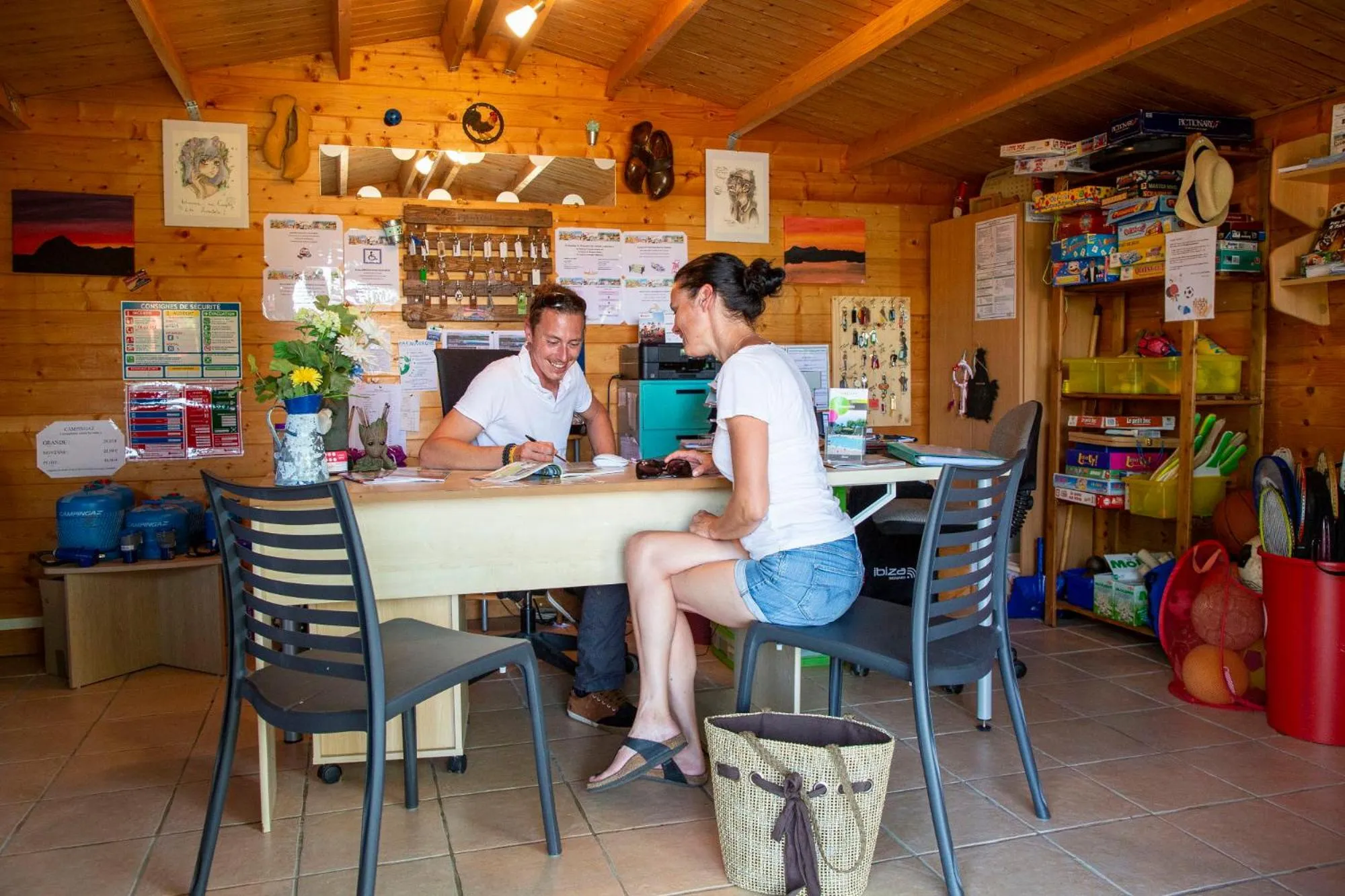 Lobby or reception in Camping de Tauves