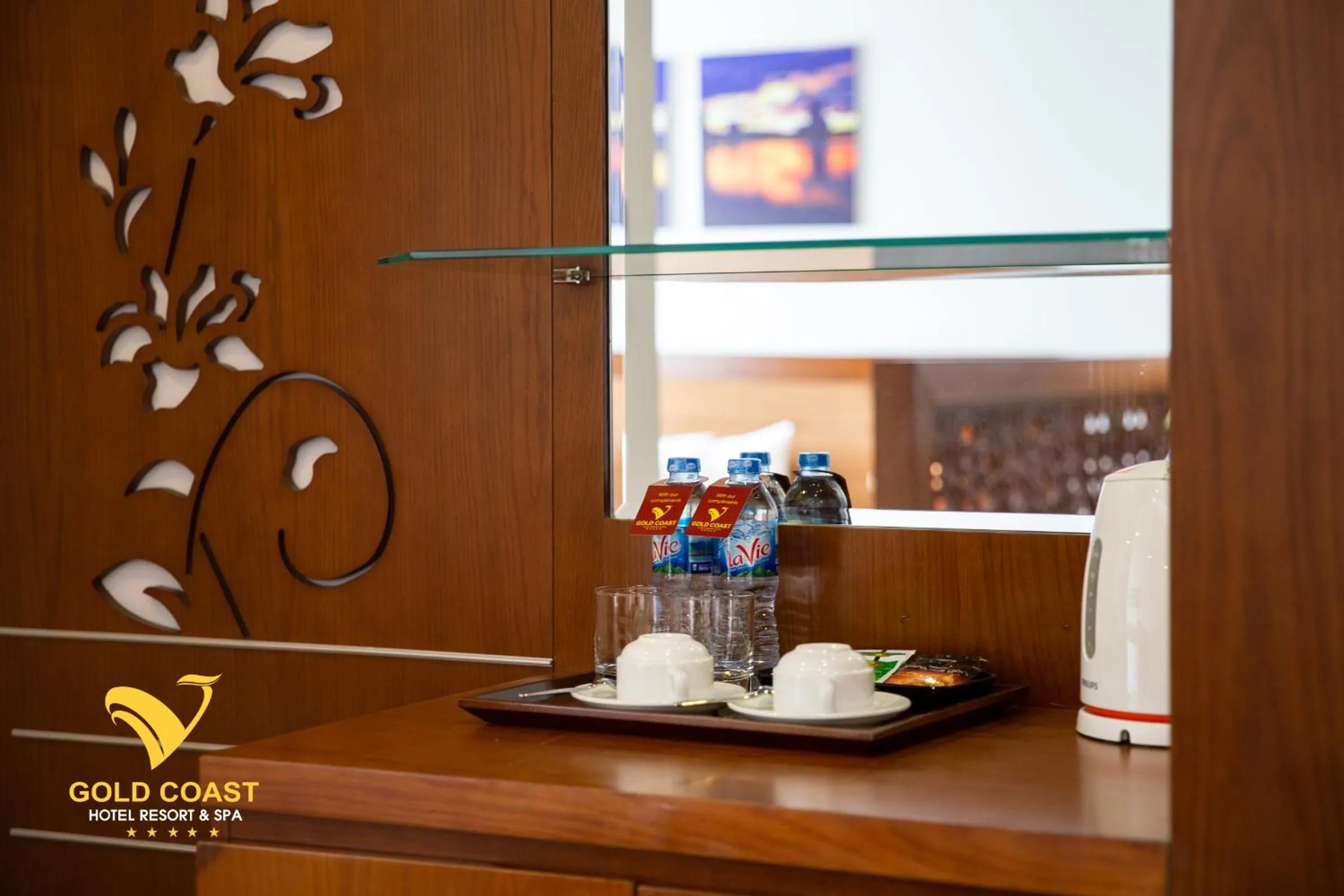 Coffee/tea facilities in Gold Coast Hotel Resort & Spa