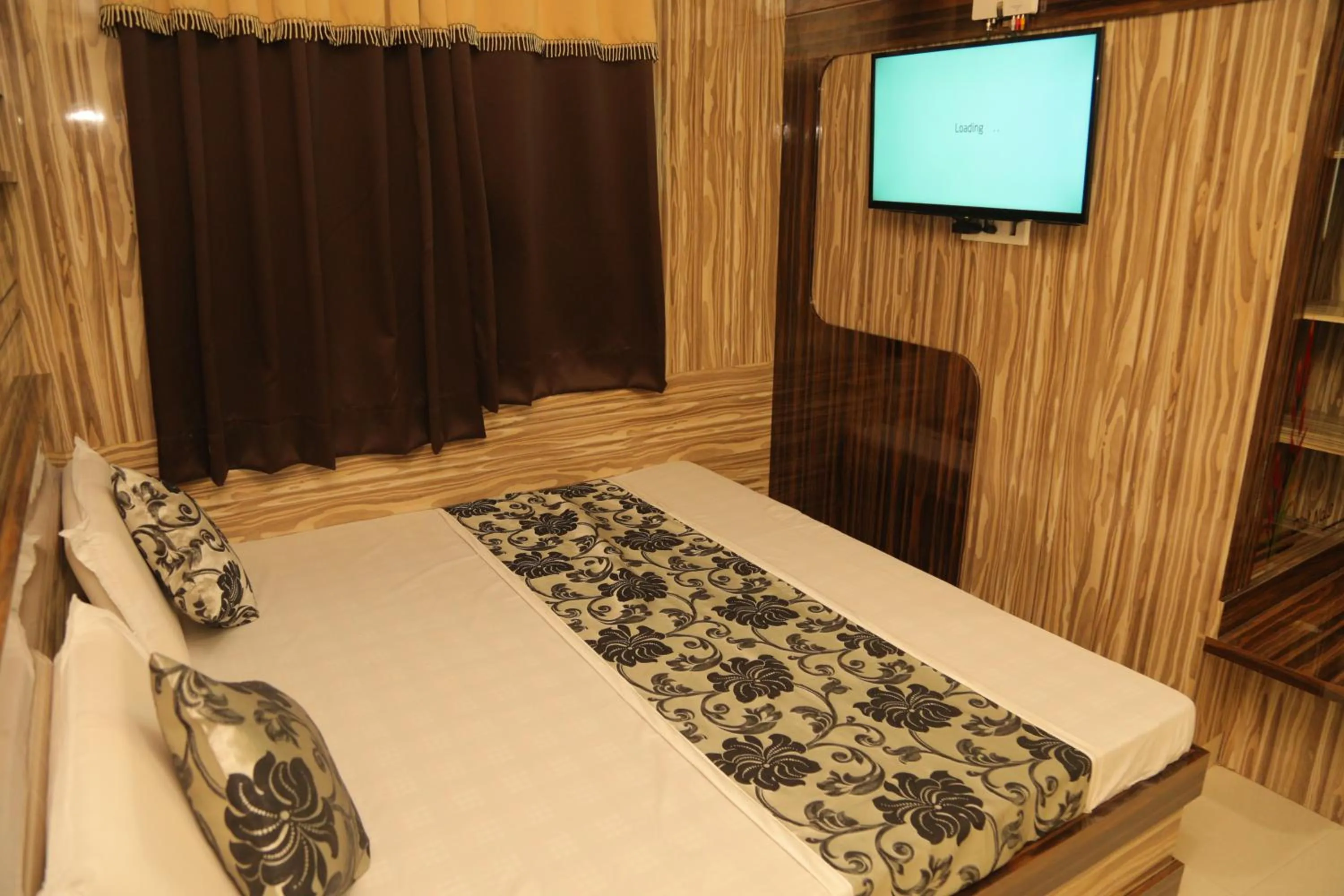 Bedroom, Bed in Hotel Royal Ajmer