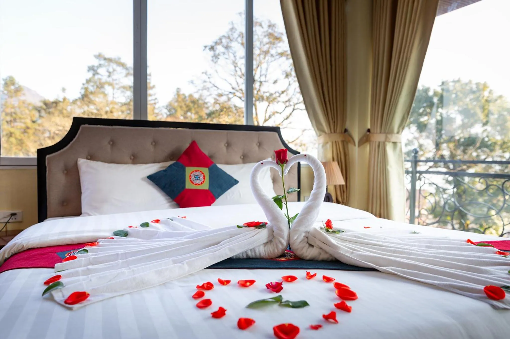 Bed in Sapa Hidden Gem Hotel & Spa