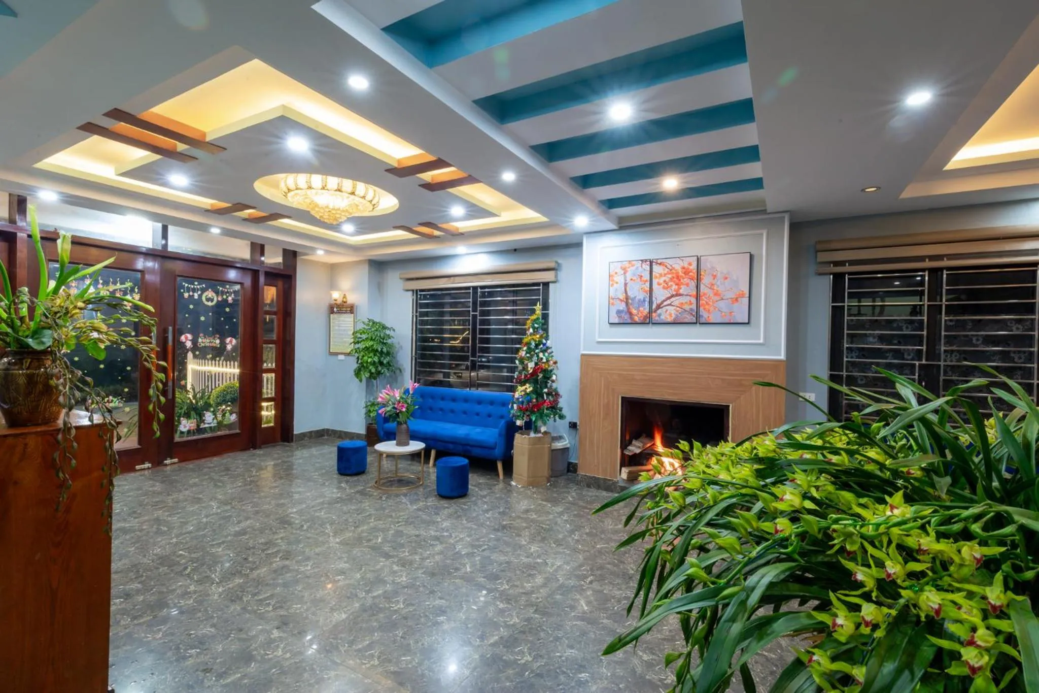 TV and multimedia in Sapa Hidden Gem Hotel & Spa