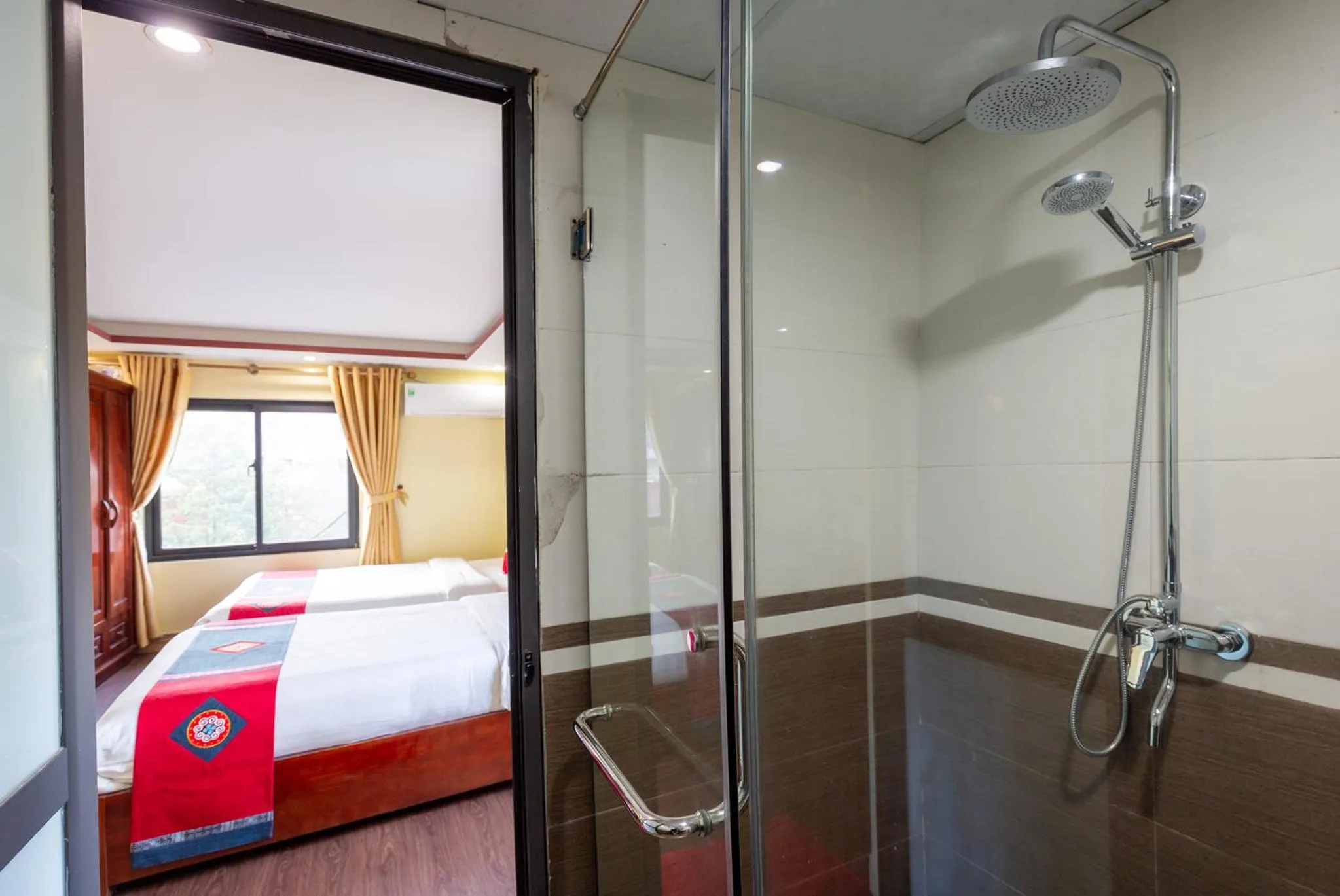 Shower, Bed in Sapa Hidden Gem Hotel & Spa