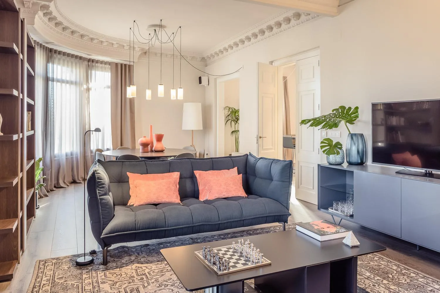 TV and multimedia in Casagrand Luxury Apartments Barcelona