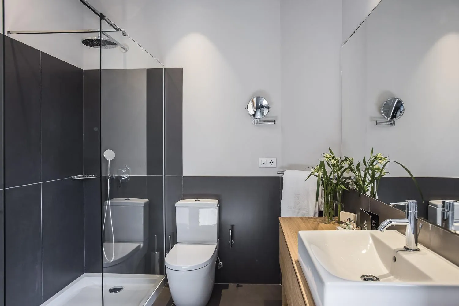 Shower in Casagrand Luxury Apartments Barcelona