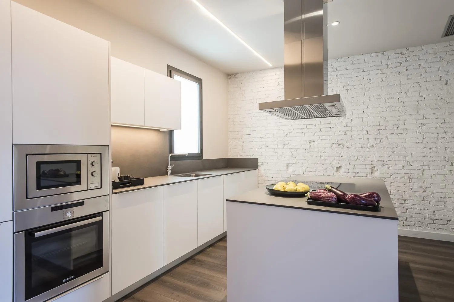 Kitchen or kitchenette in Casagrand Luxury Apartments Barcelona