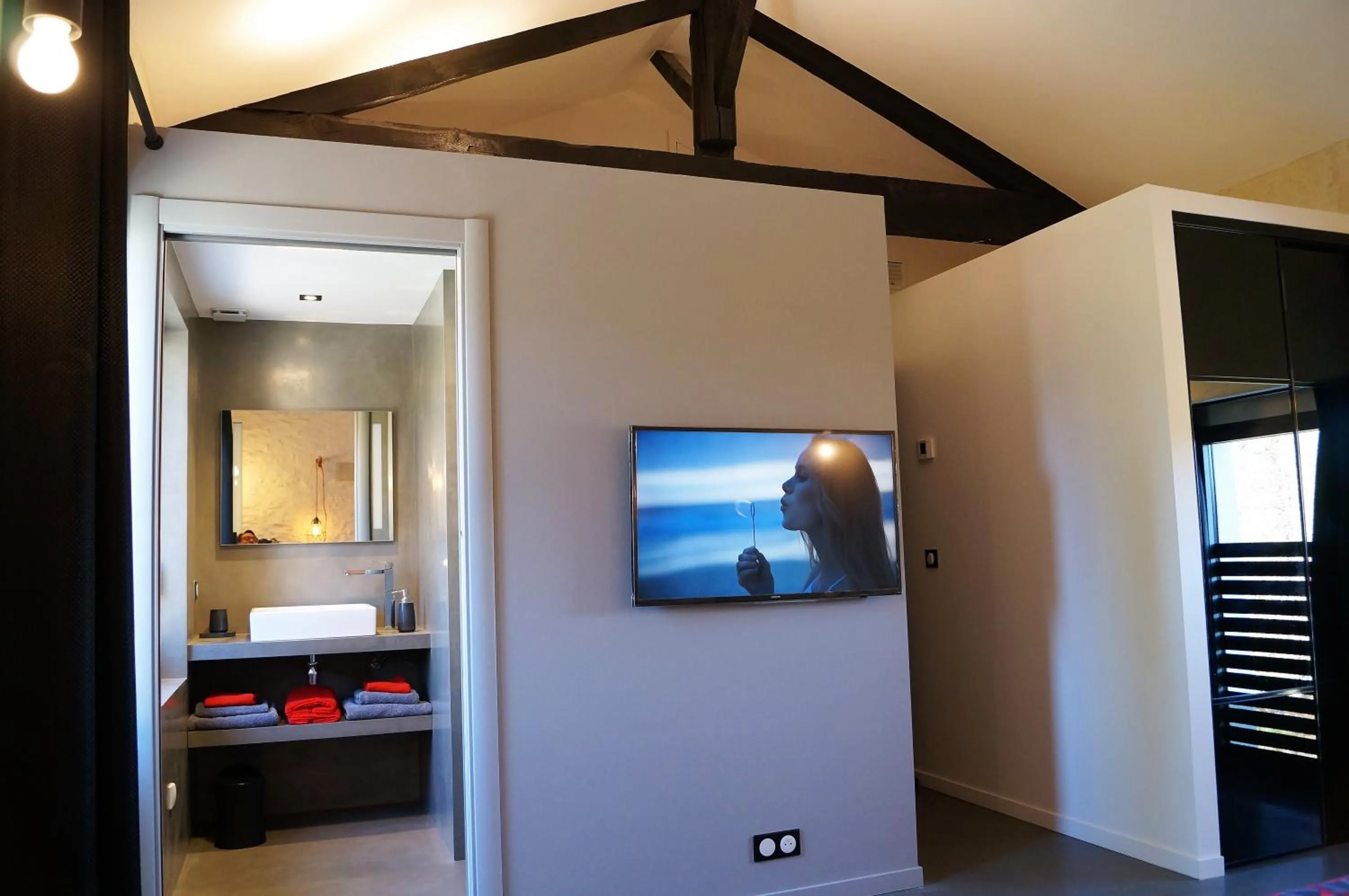 Bedroom, Bed in le mas de colongene