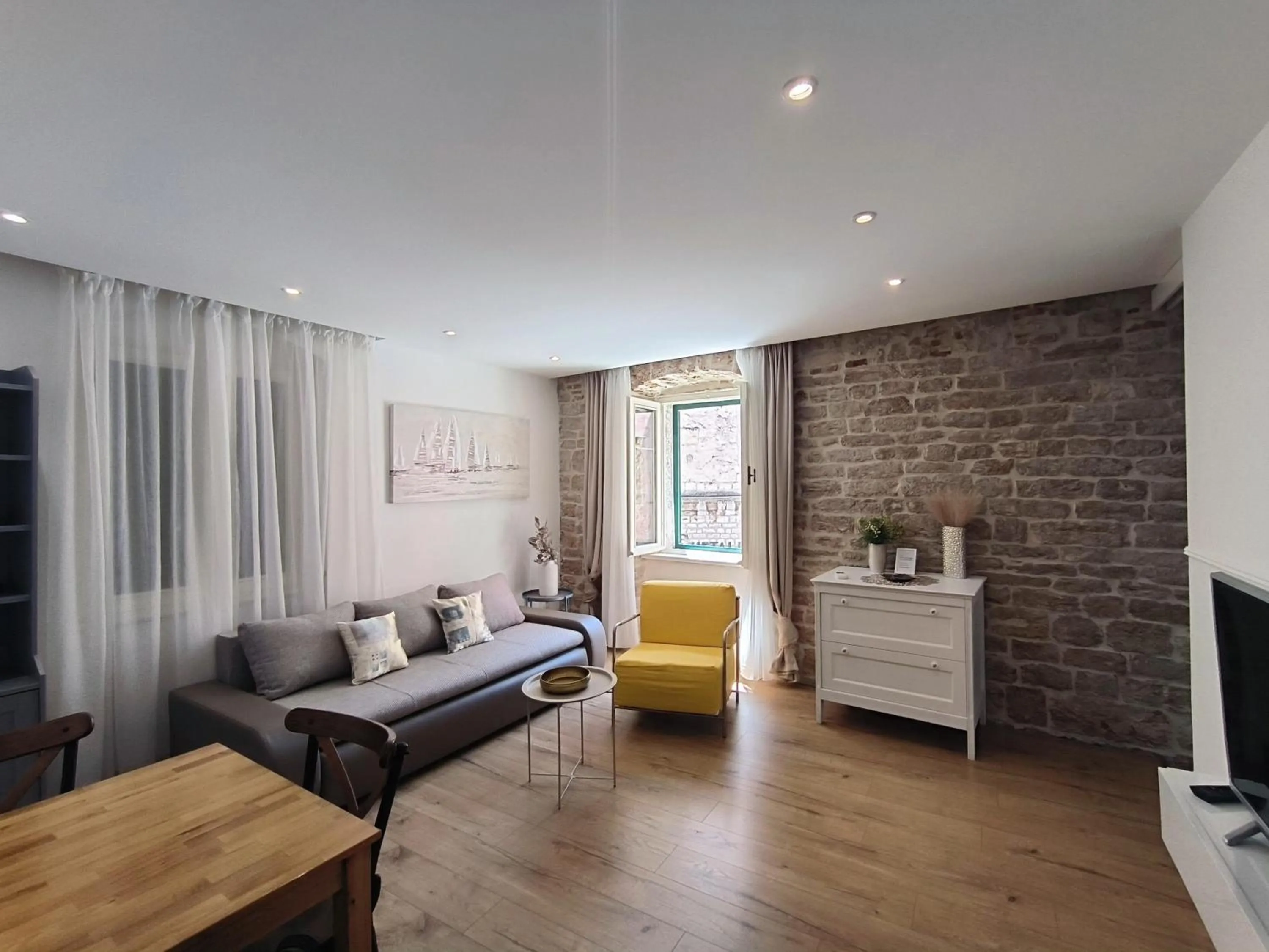 Rialto luxury rooms and apartments