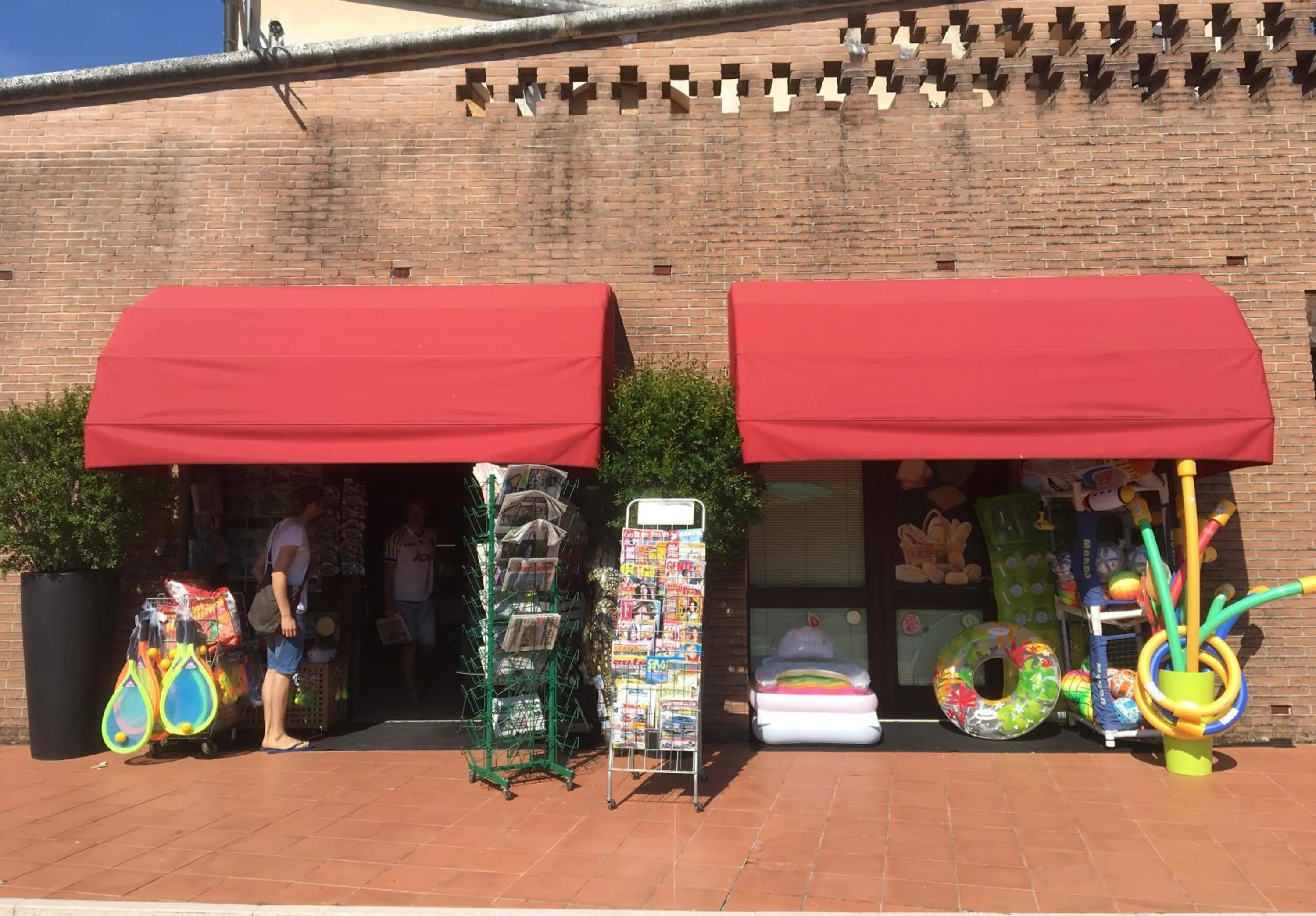Supermarket/grocery shop in Garda Resort Village