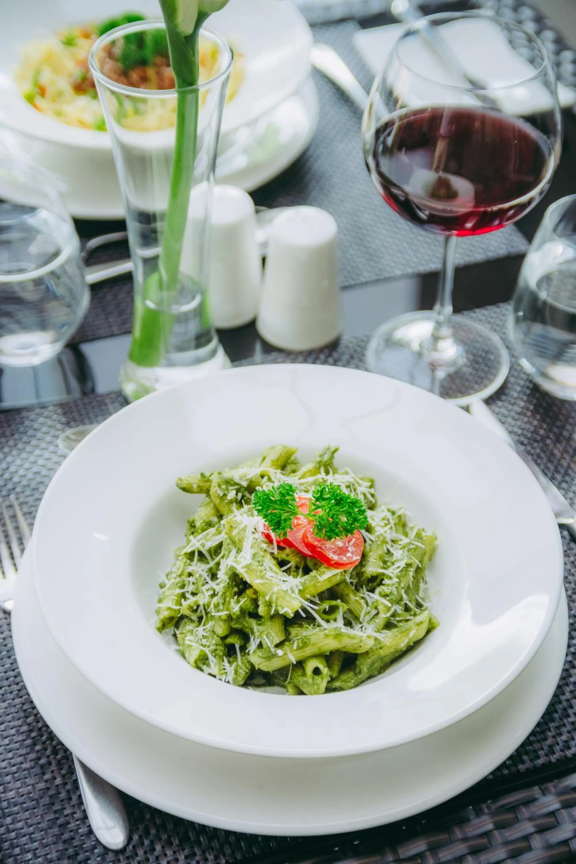 Restaurant/places to eat in GemSuites Riverside Serviced Apartments and Hotel, Nairobi