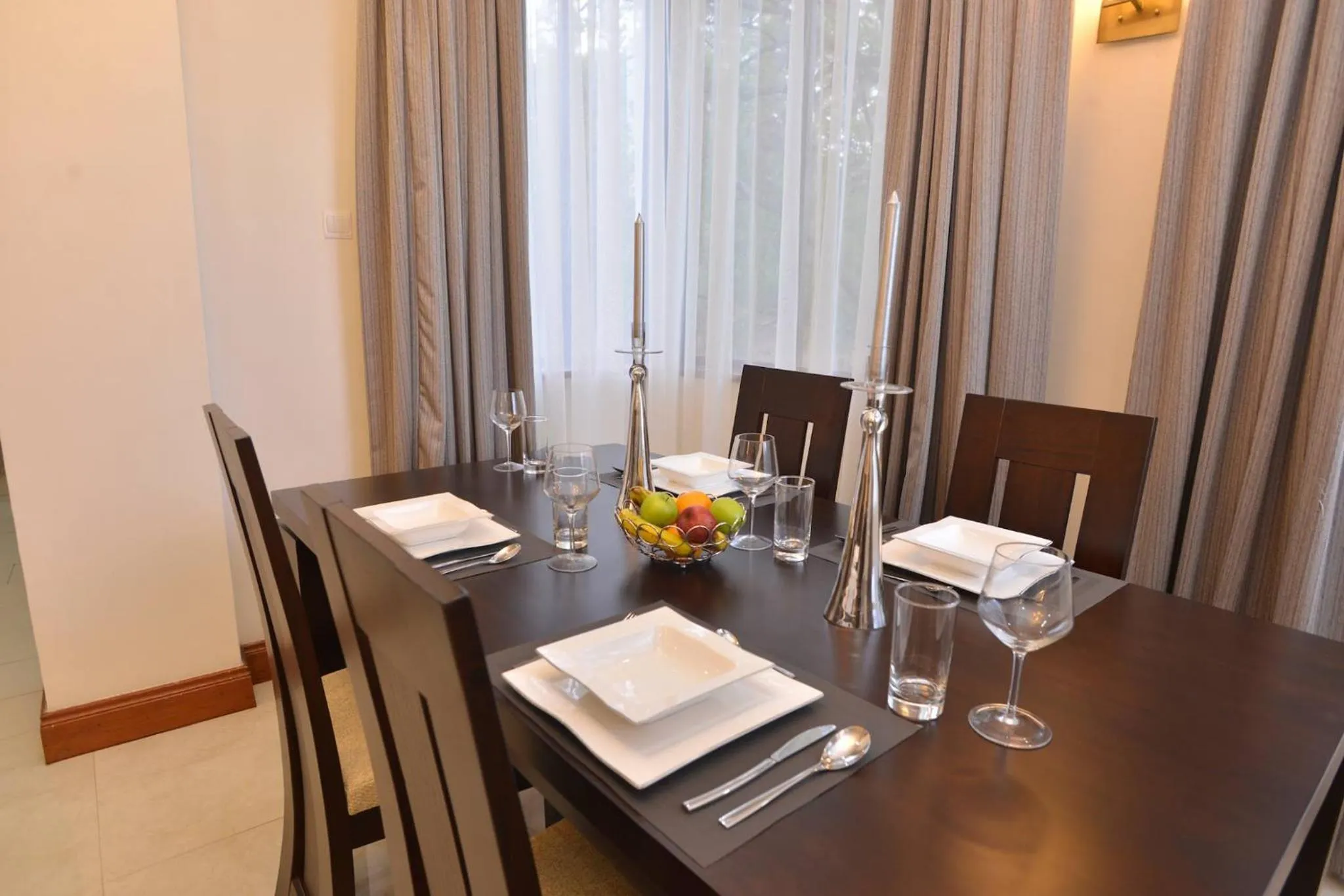 Dining area in GemSuites Riverside Serviced Apartments and Hotel, Nairobi