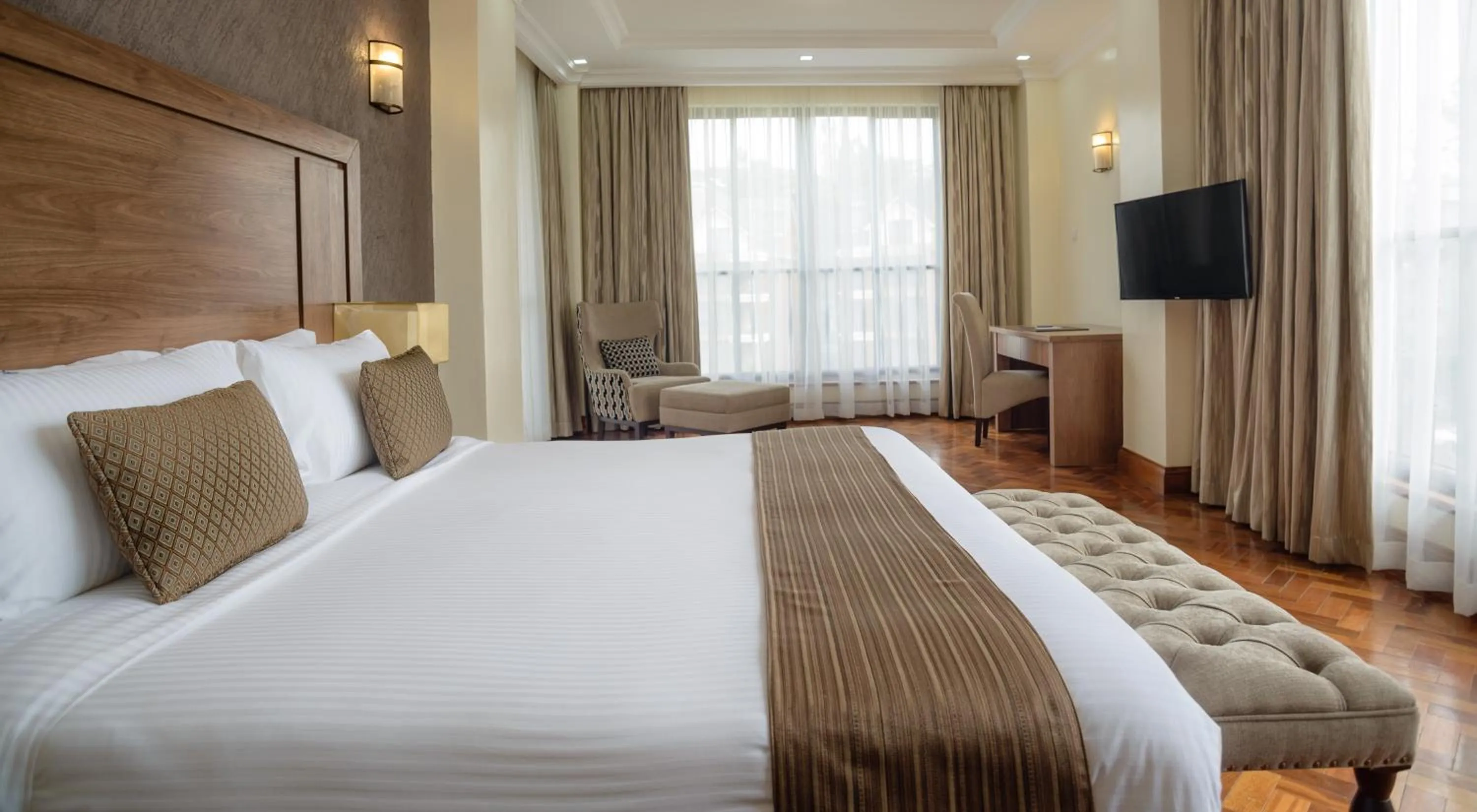 Bedroom, Bed in GemSuites Riverside Serviced Apartments and Hotel, Nairobi