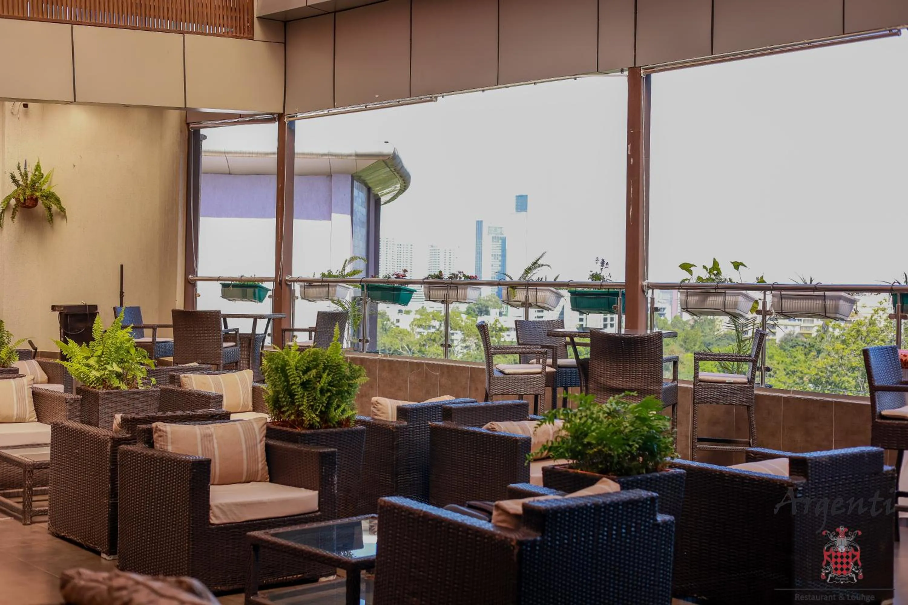 Lounge or bar in GemSuites Riverside Serviced Apartments and Hotel, Nairobi