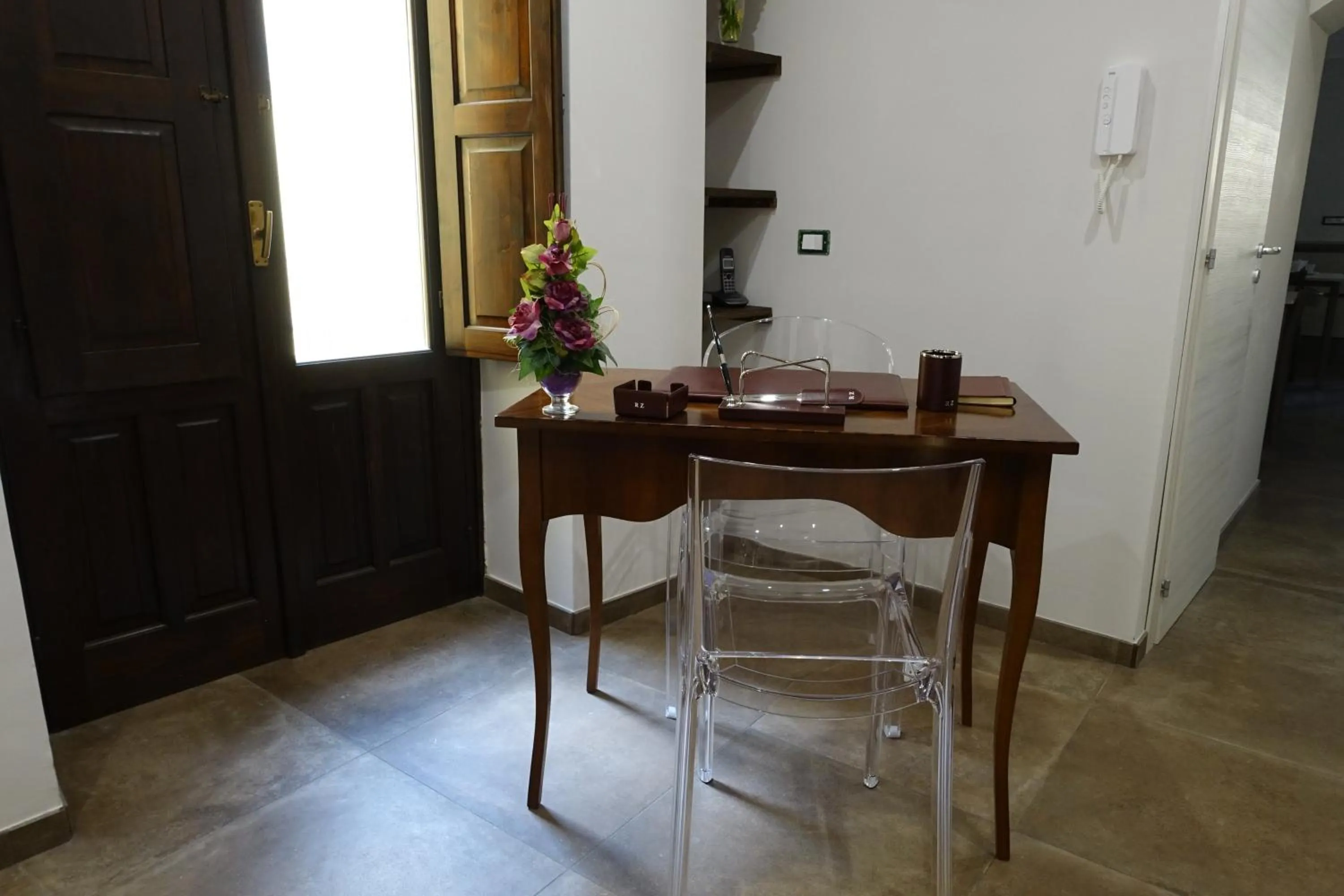 Lobby or reception in BB Opera Dei Pupi