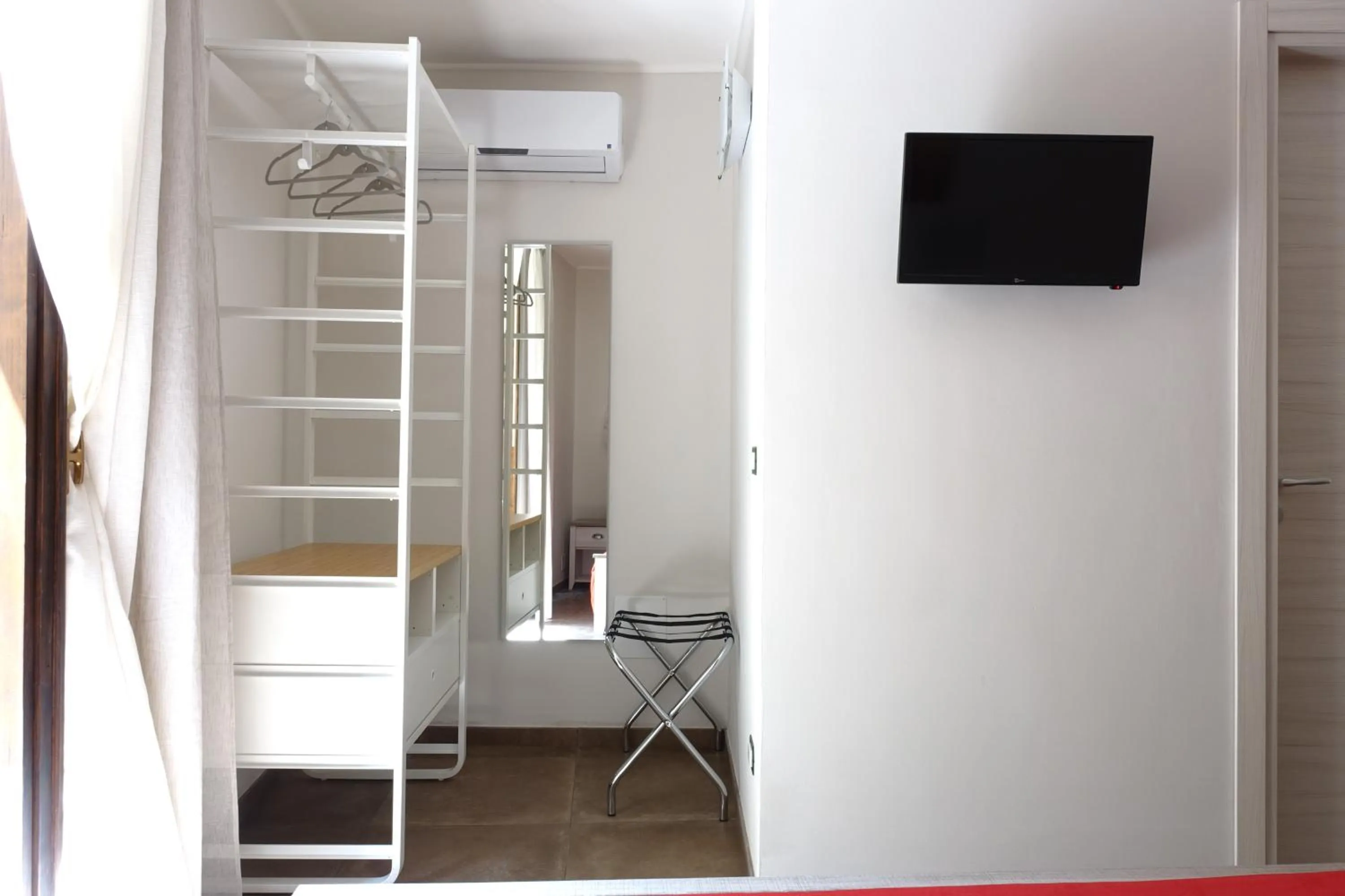 Photo of the whole room in BB Opera Dei Pupi