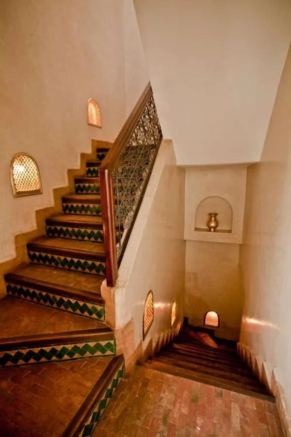 Riad Tidar by Phoenix