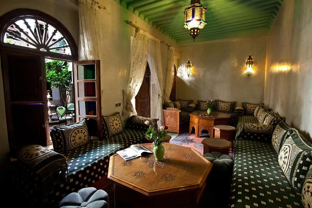 Riad Tidar by Phoenix