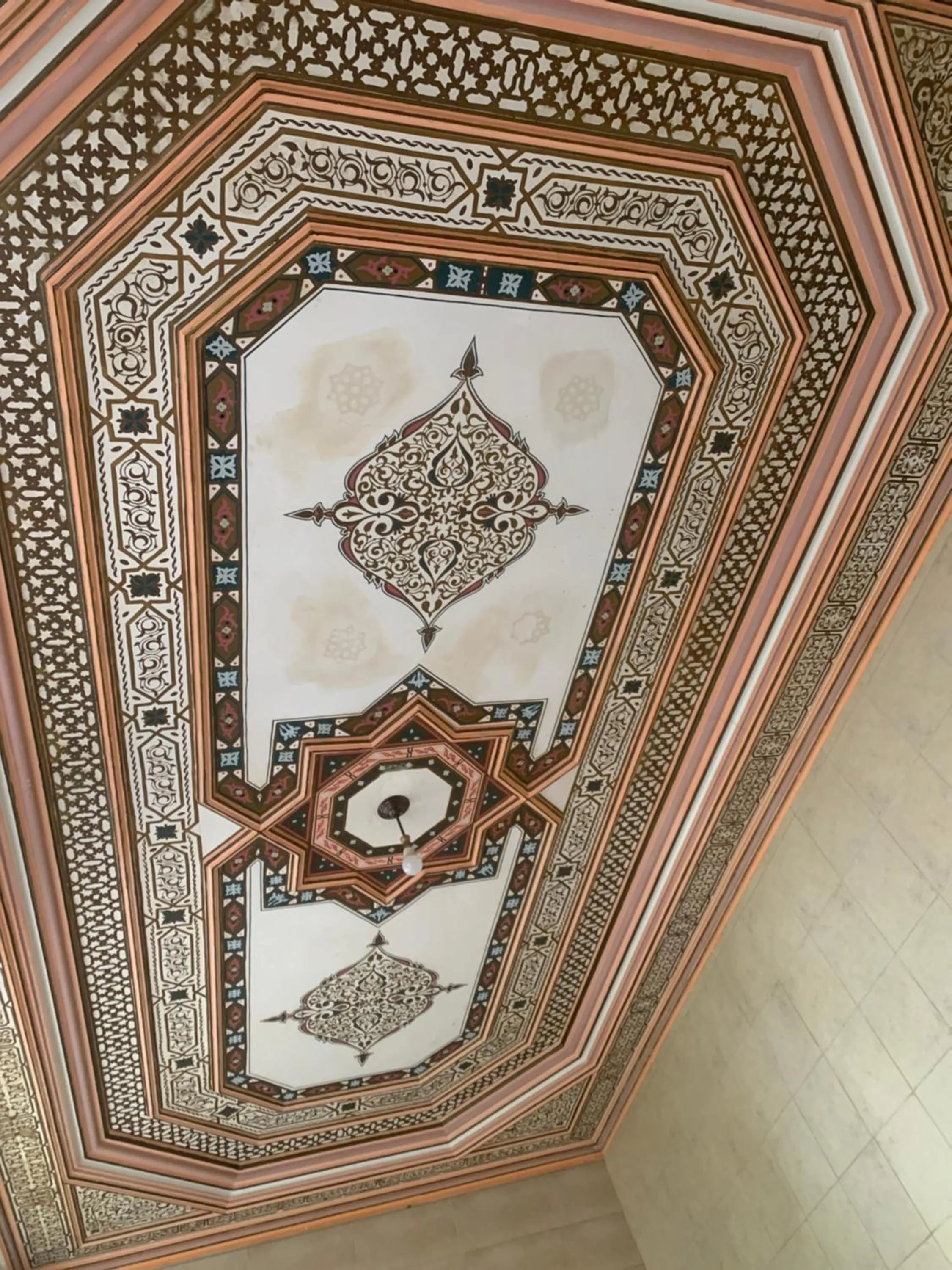 Riad Tidar by Phoenix