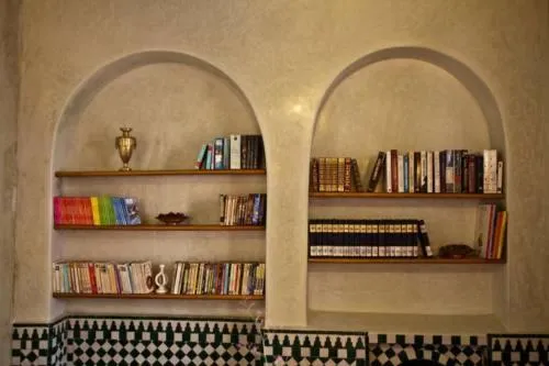 Riad Tidar by Phoenix