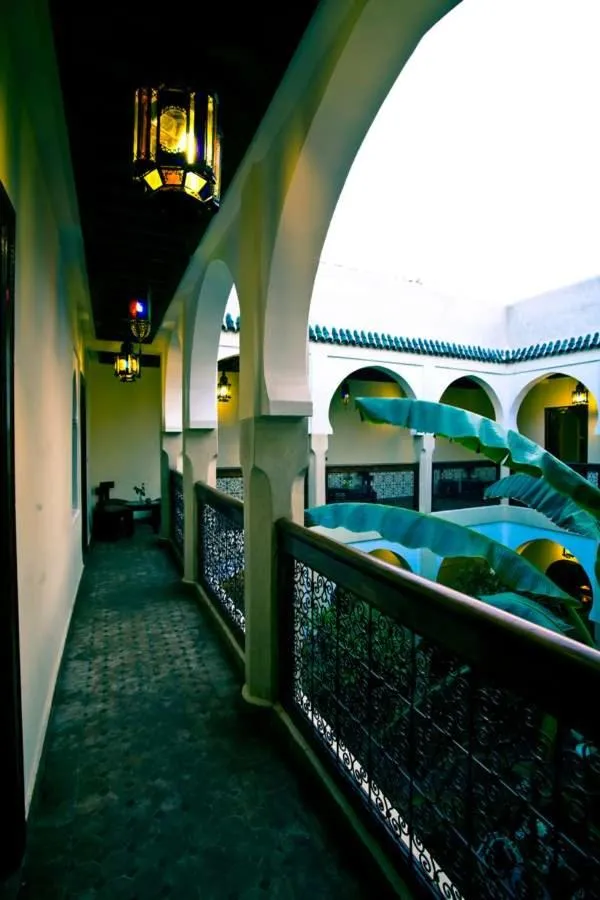 Riad Tidar by Phoenix