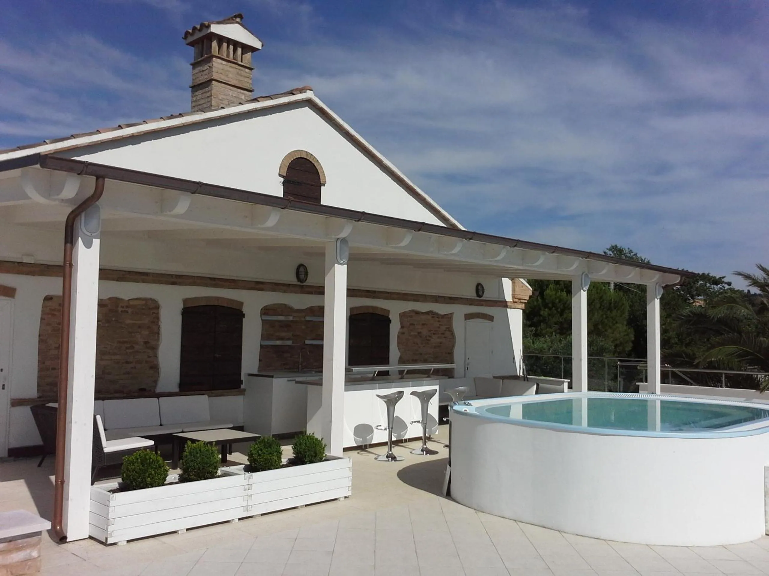 Pool view in Villa Belvedere Degli Ulivi