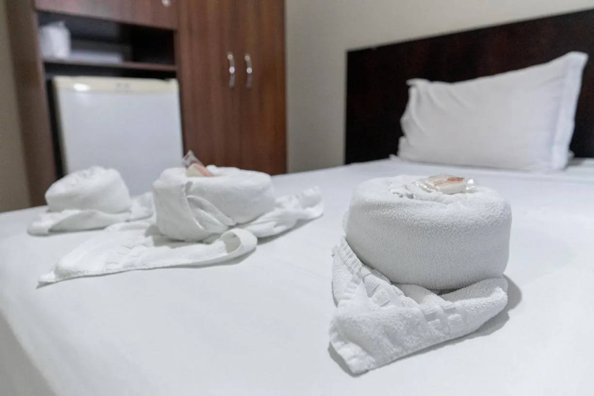 Bedroom, Bed in Hotel Albinos