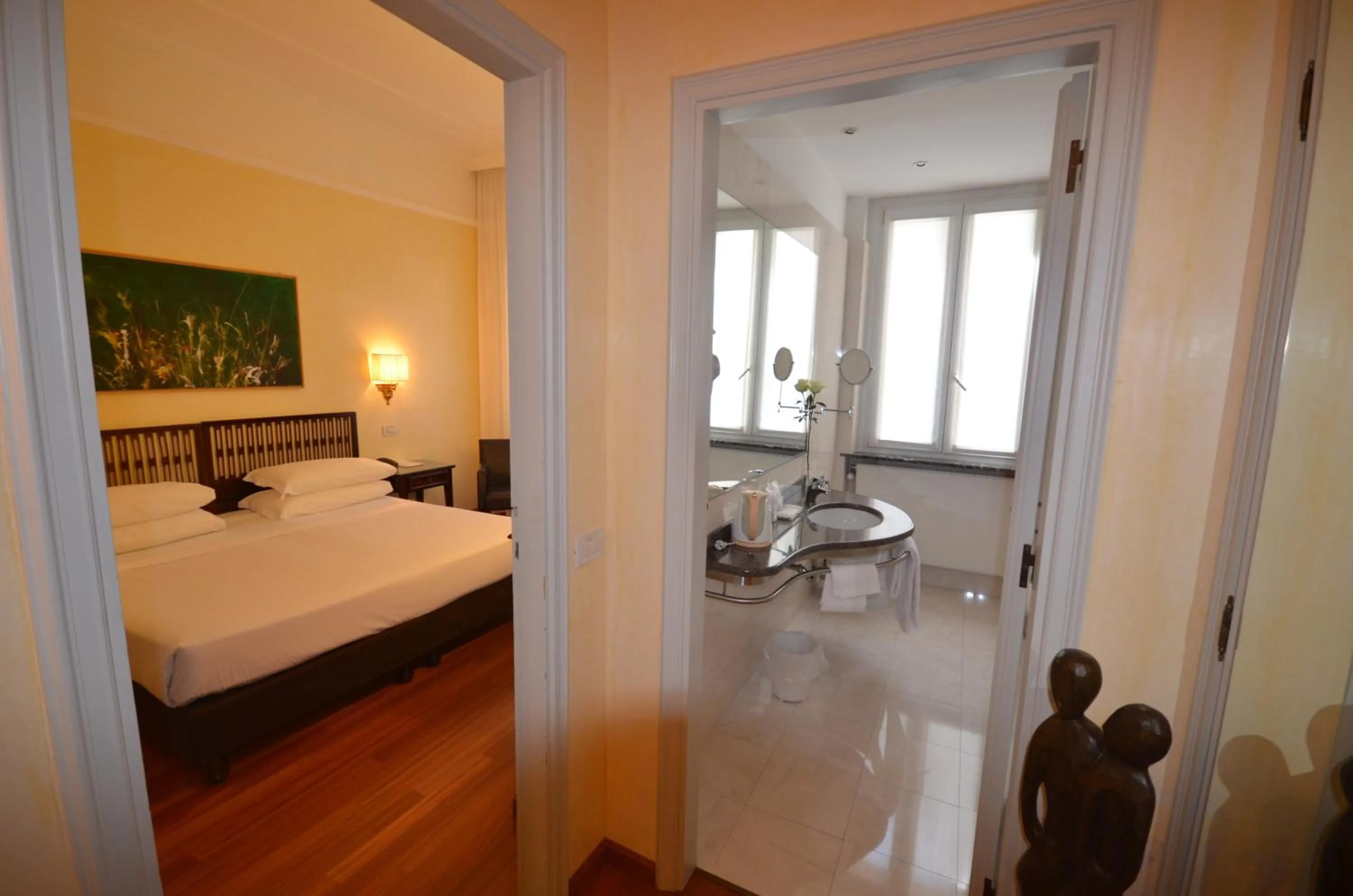 Photo of the whole room, Bed in Astoria Hotel Italia