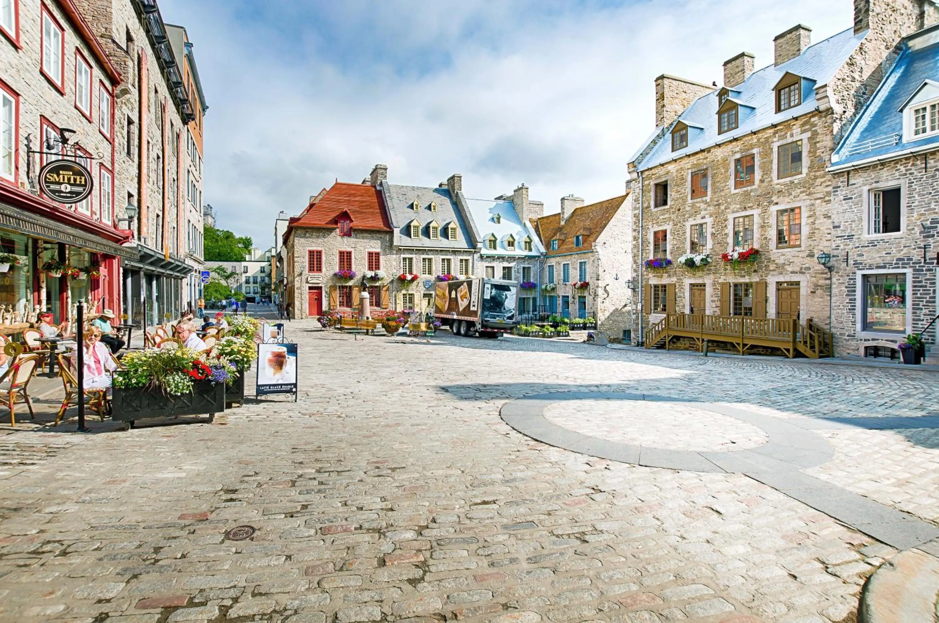 Nearby landmark in Les Lofts Champlain - Par Les Lofts Vieux-Québec