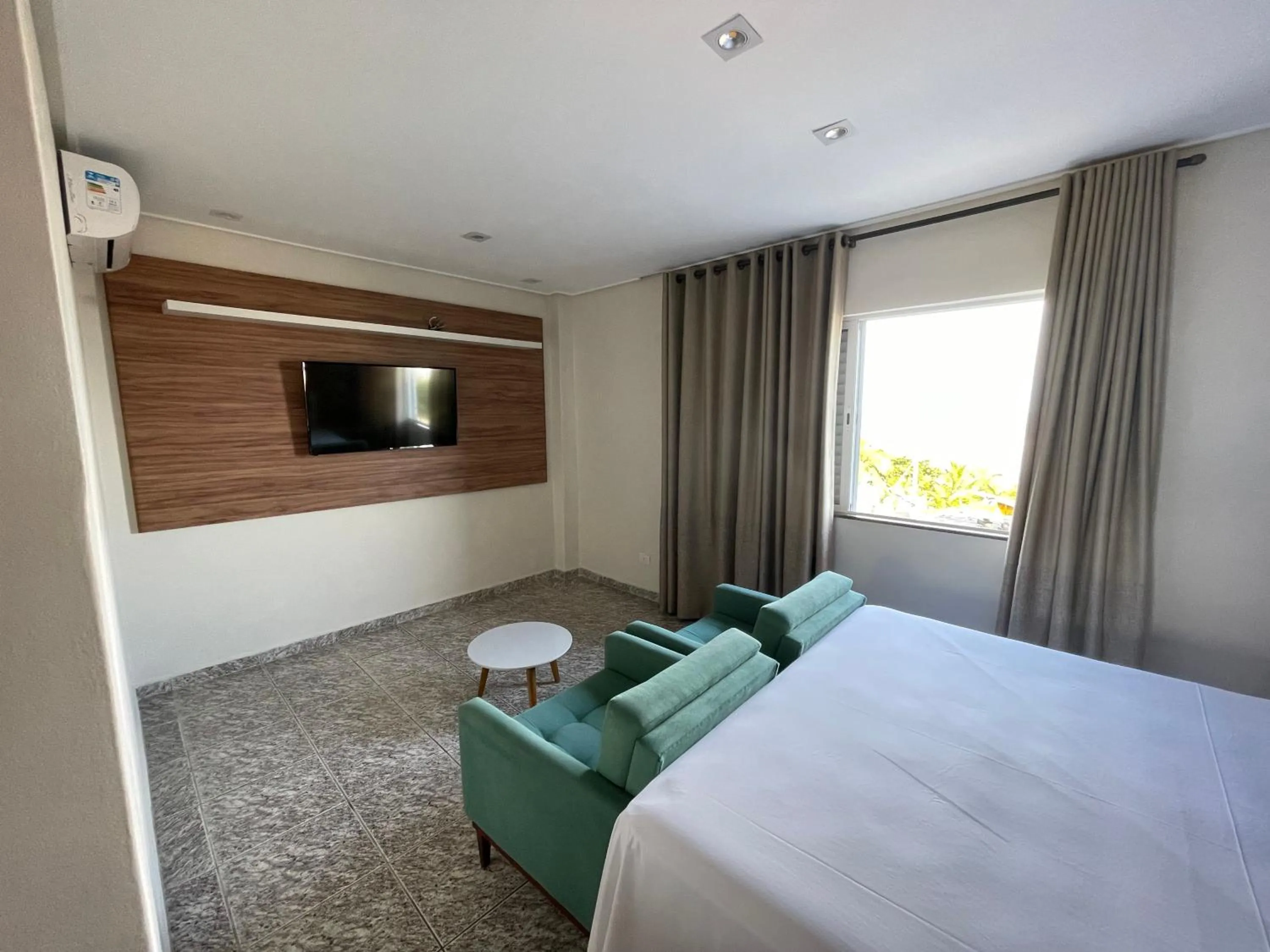 Photo of the whole room, Bed in Hotel Araguaia